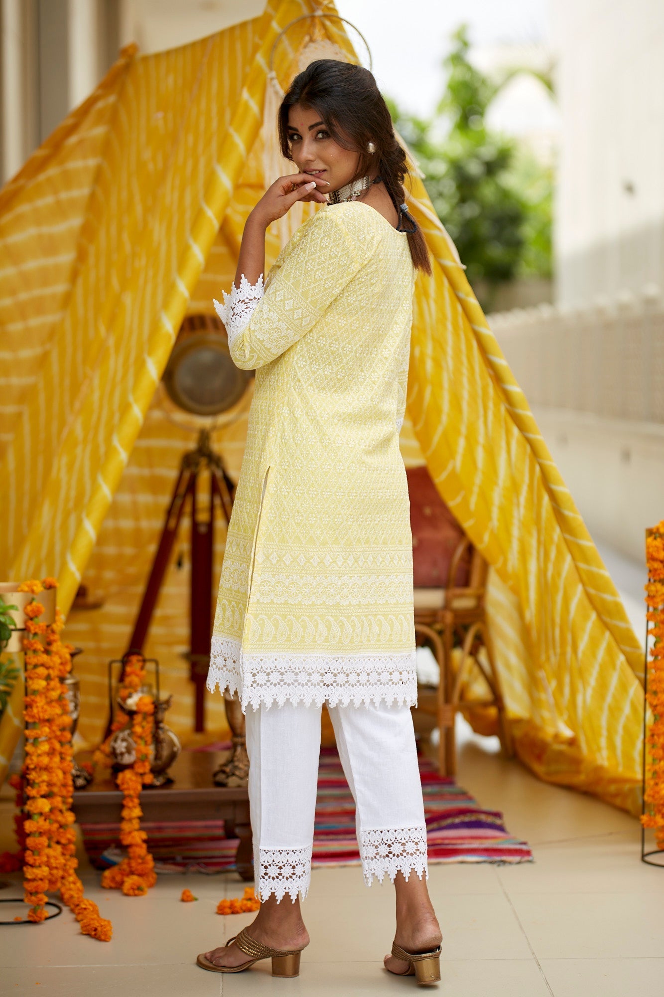 Women's Yellow Lucknawi Kurta Set - (Set Of 2) - Nangalia Ruchira
