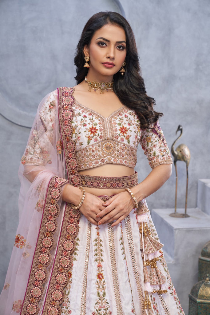 Women's Light Purple Organza Silk Embroidery Lehenga Set