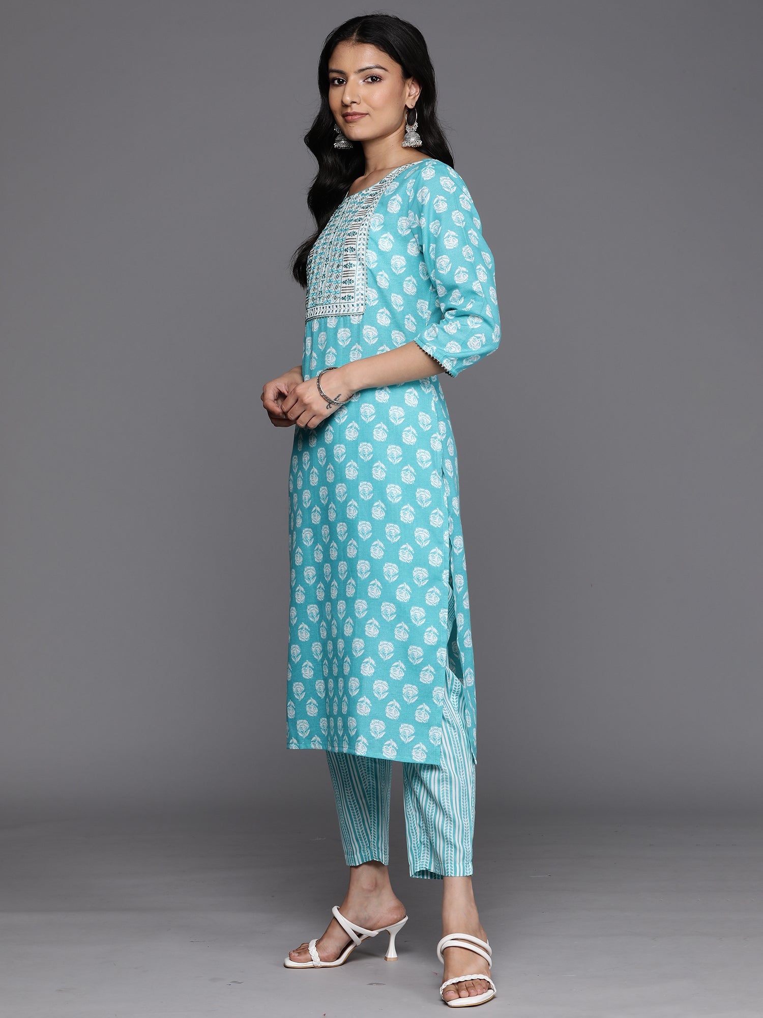 Women's Turquoise Blue Pure Cotton Kurta Set - Taantav