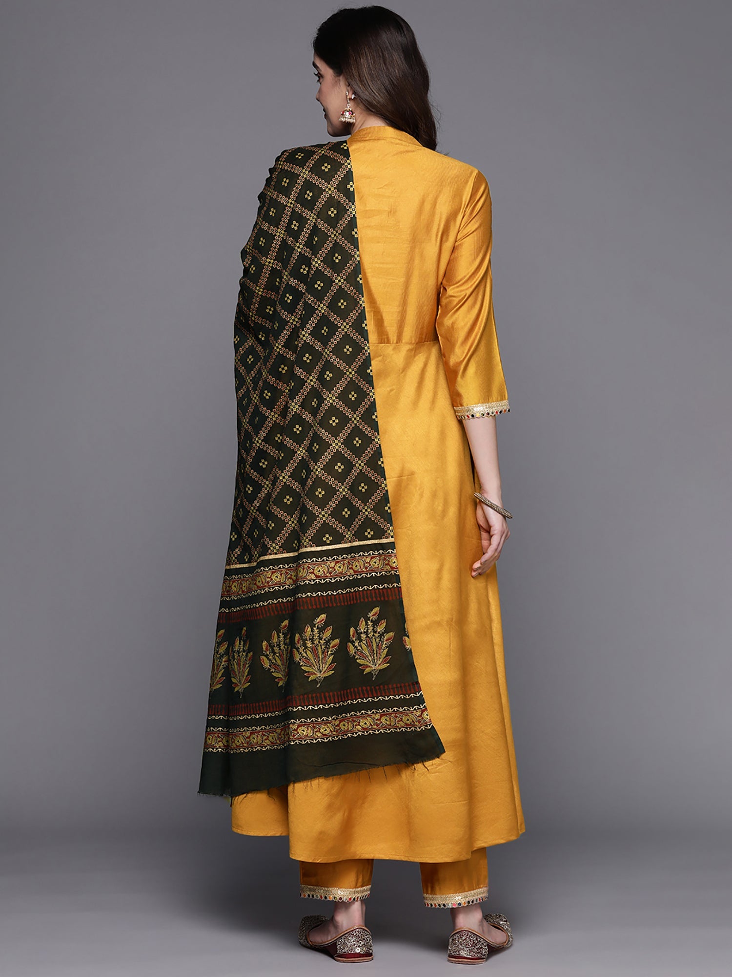 Women's Mustard Liva Kurta Set - Taantav