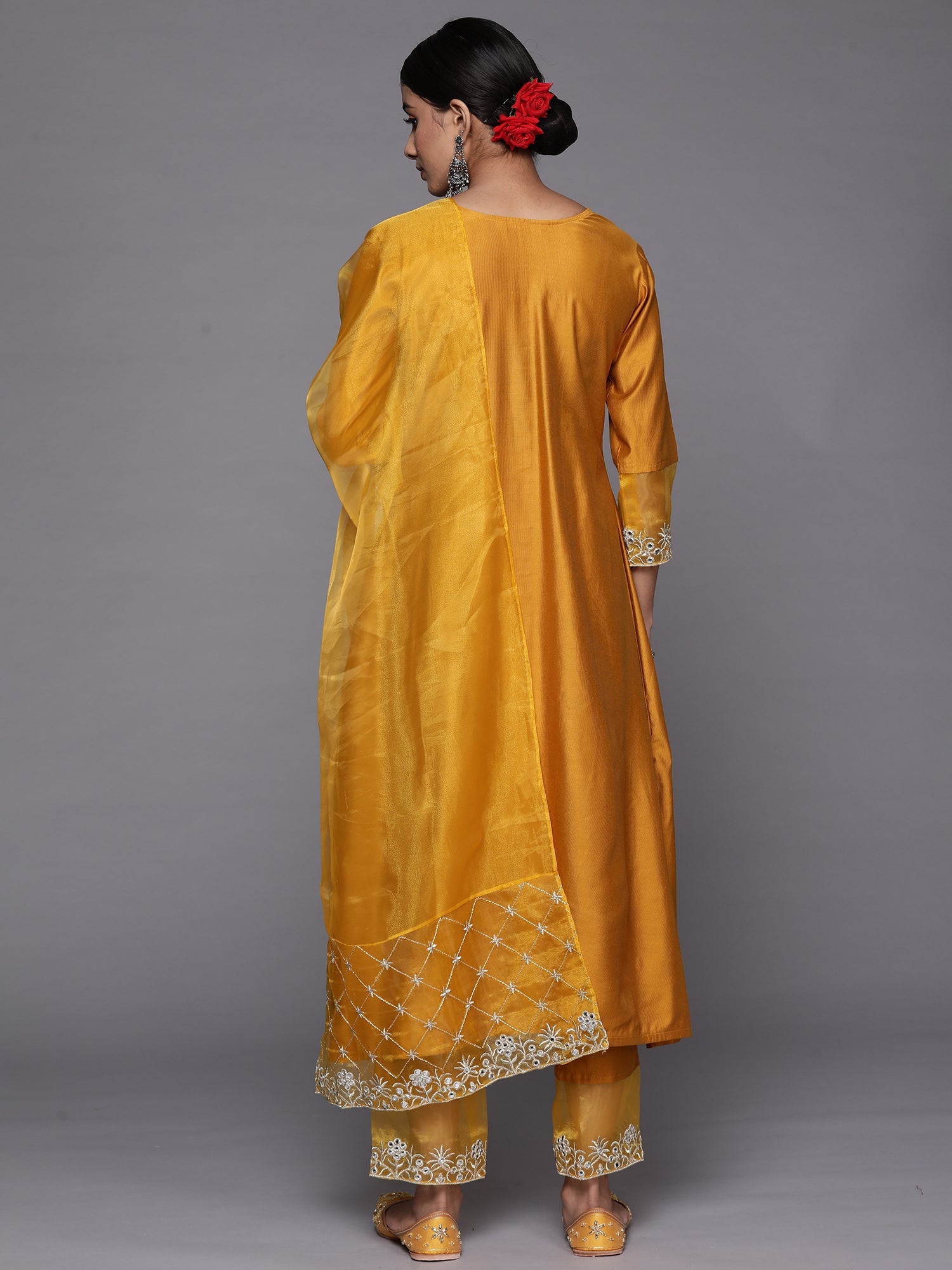 Women's Mustard Liva Kurta Set - Taantav