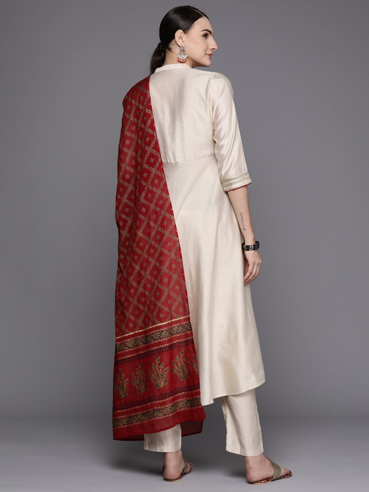 Women's Off White Solid A-Line Kurta Trousers With Dupatta Set - Indo Era