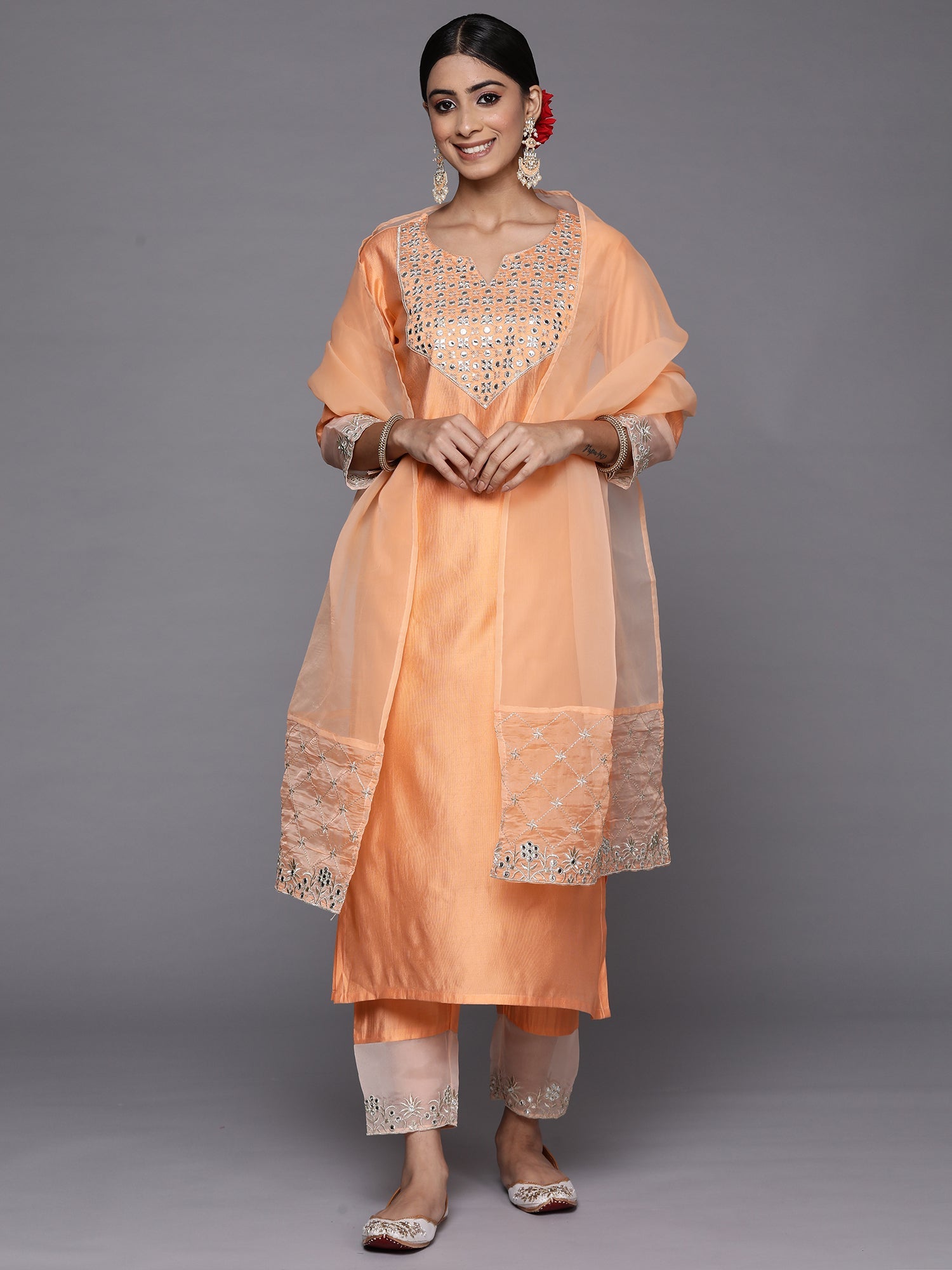 Women's Peach Liva Kurta Set - Taantav