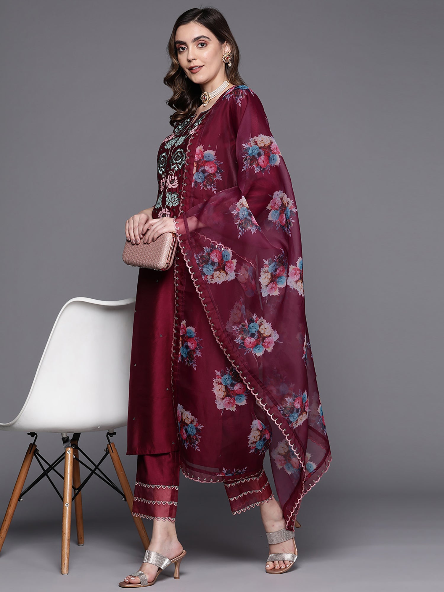 Women's Burgundy Liva Kurta Set - Taantav