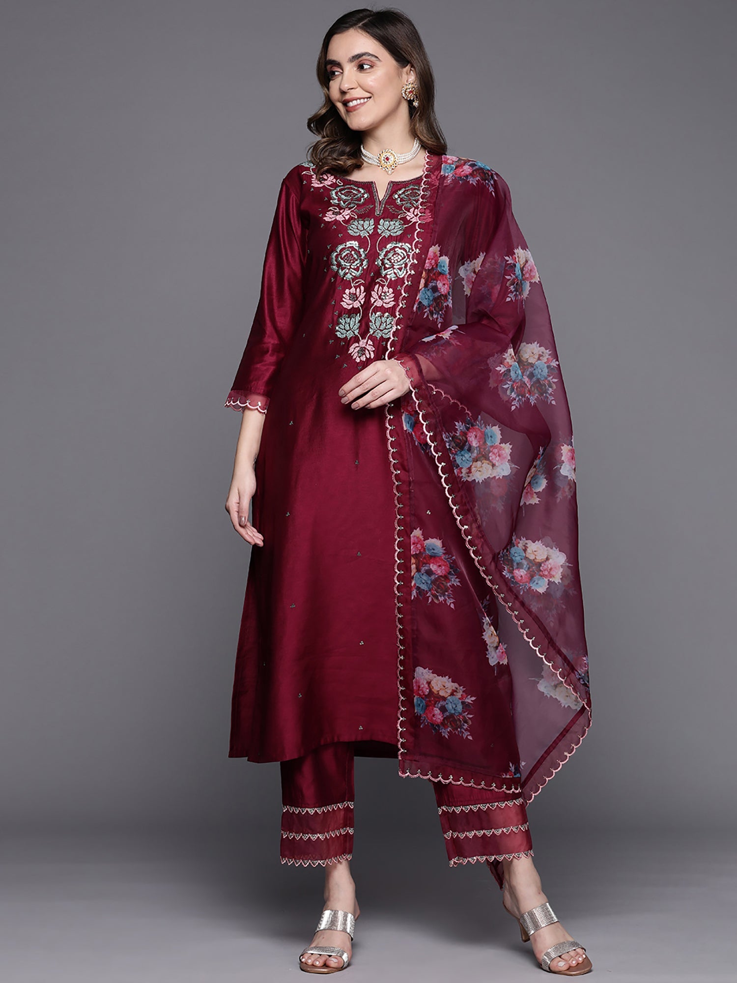 Women's Burgundy Liva Kurta Set - Taantav