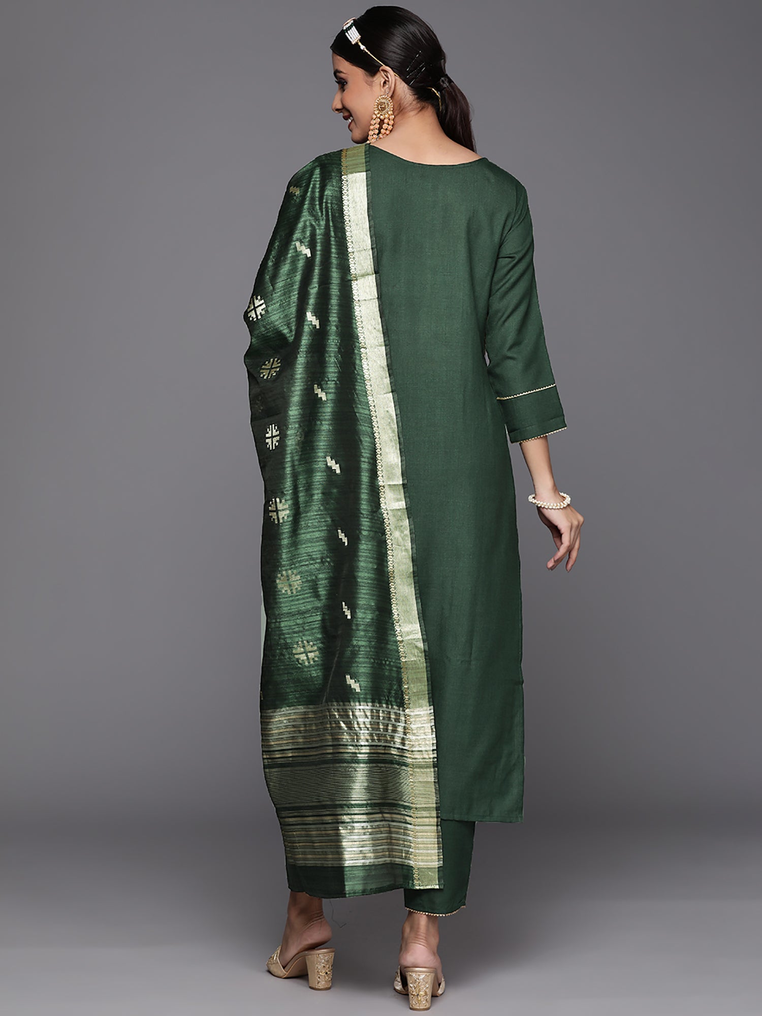 Women's Green Cotton Blend Kurta Set - Taantav