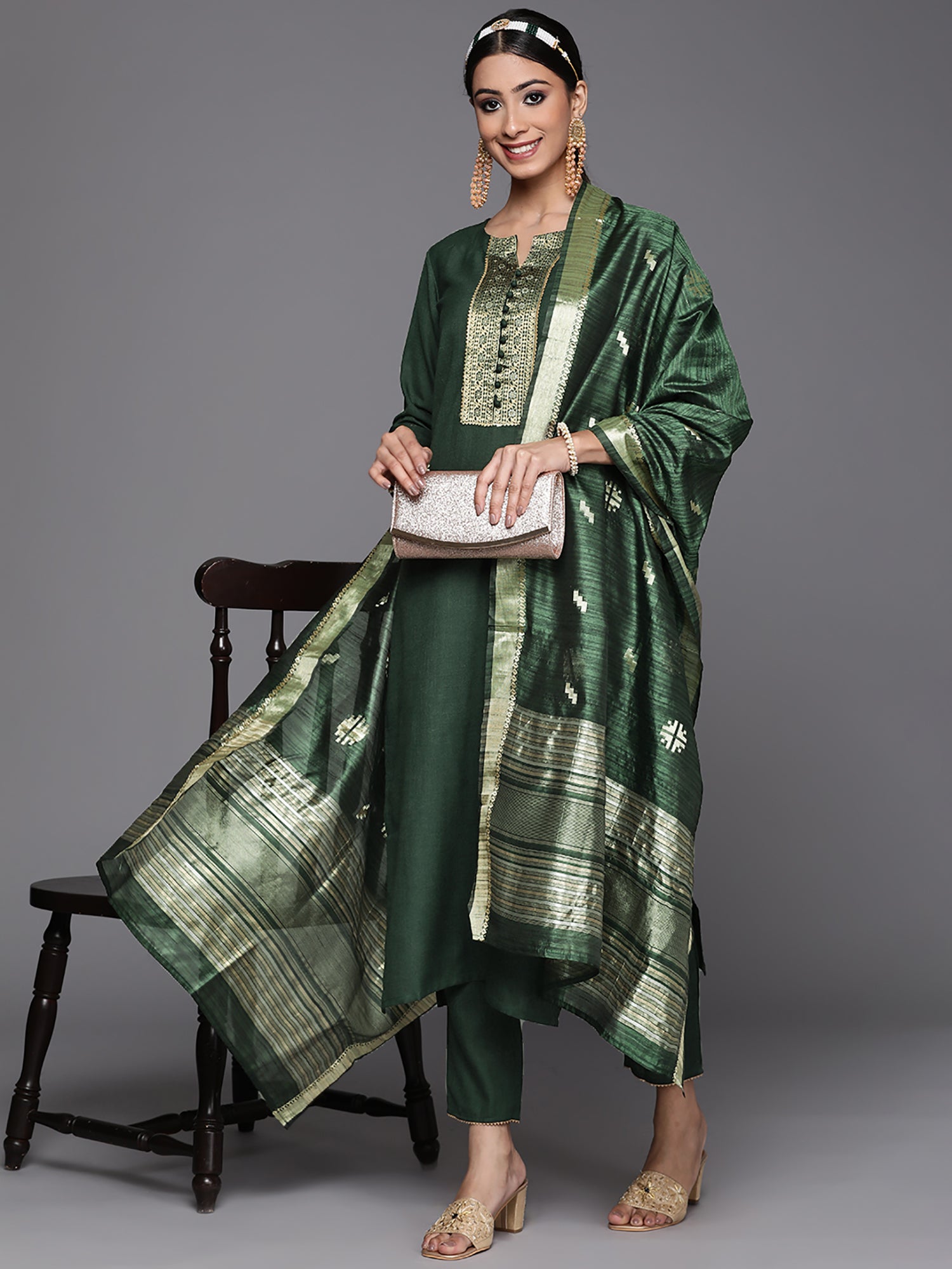 Women's Green Cotton Blend Kurta Set - Taantav