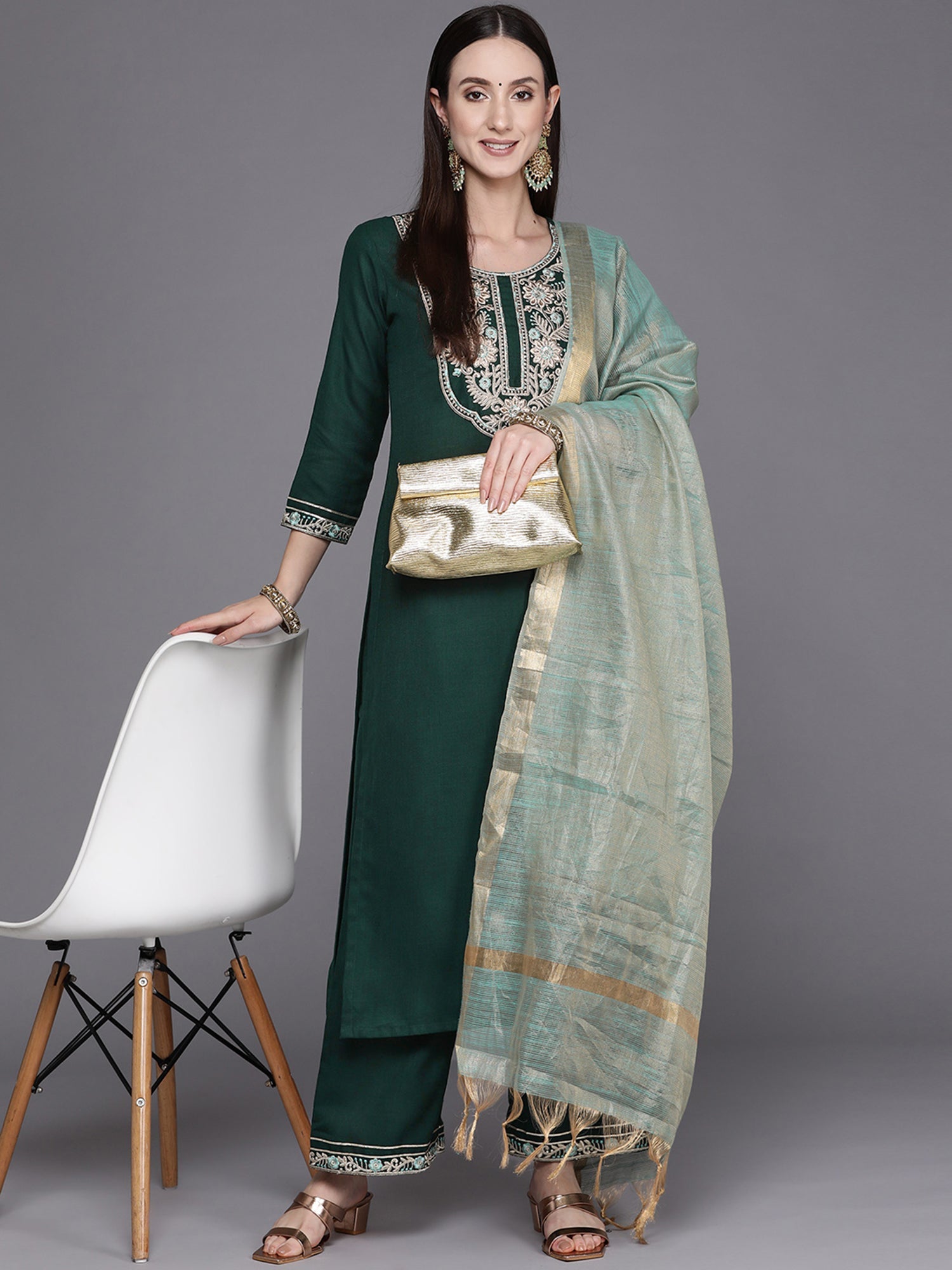 Women's Green Cotton Blend Kurta Set - Taantav