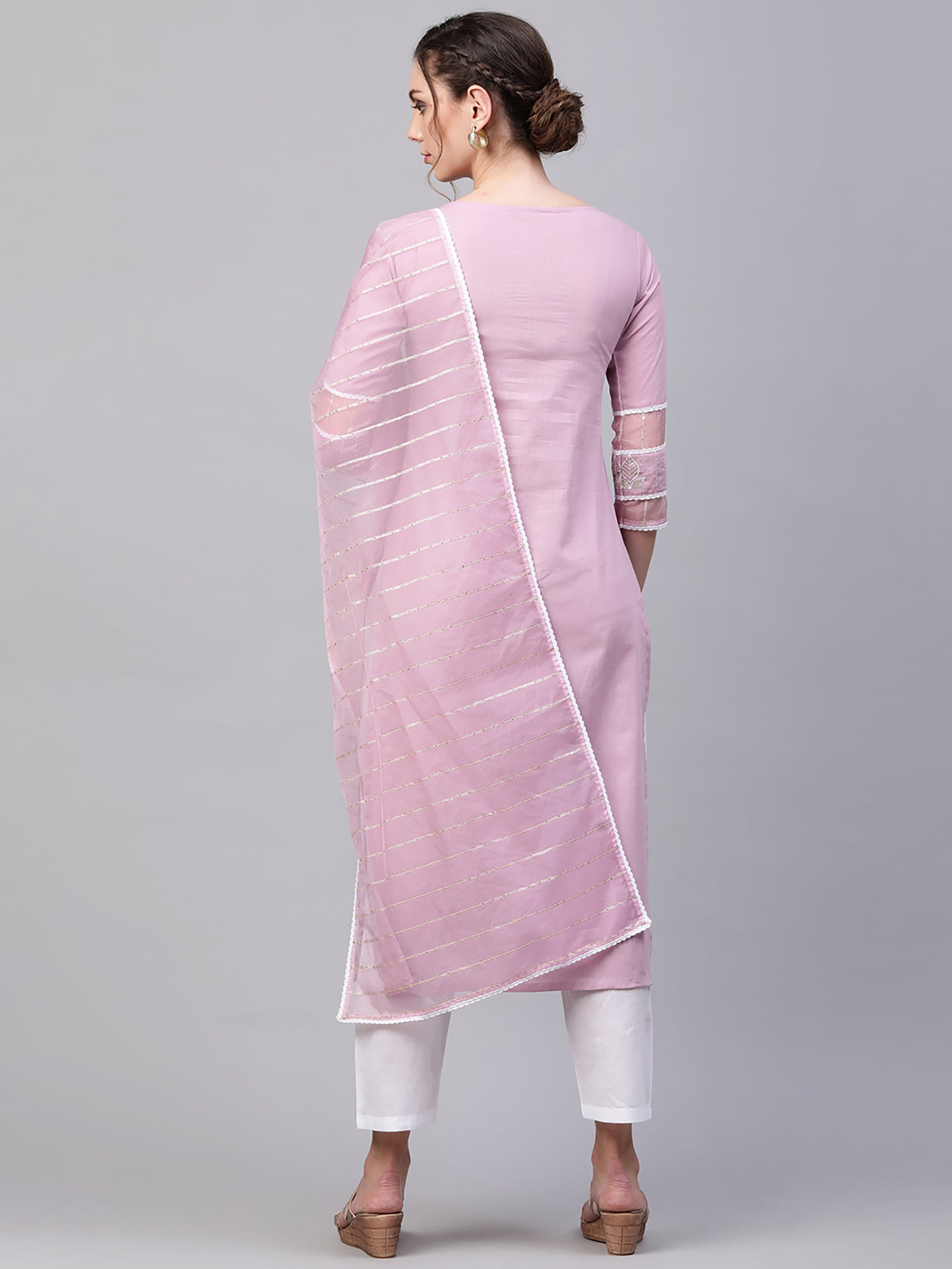 Women's Mauve Cotton Blend Kurta Set - Taantav