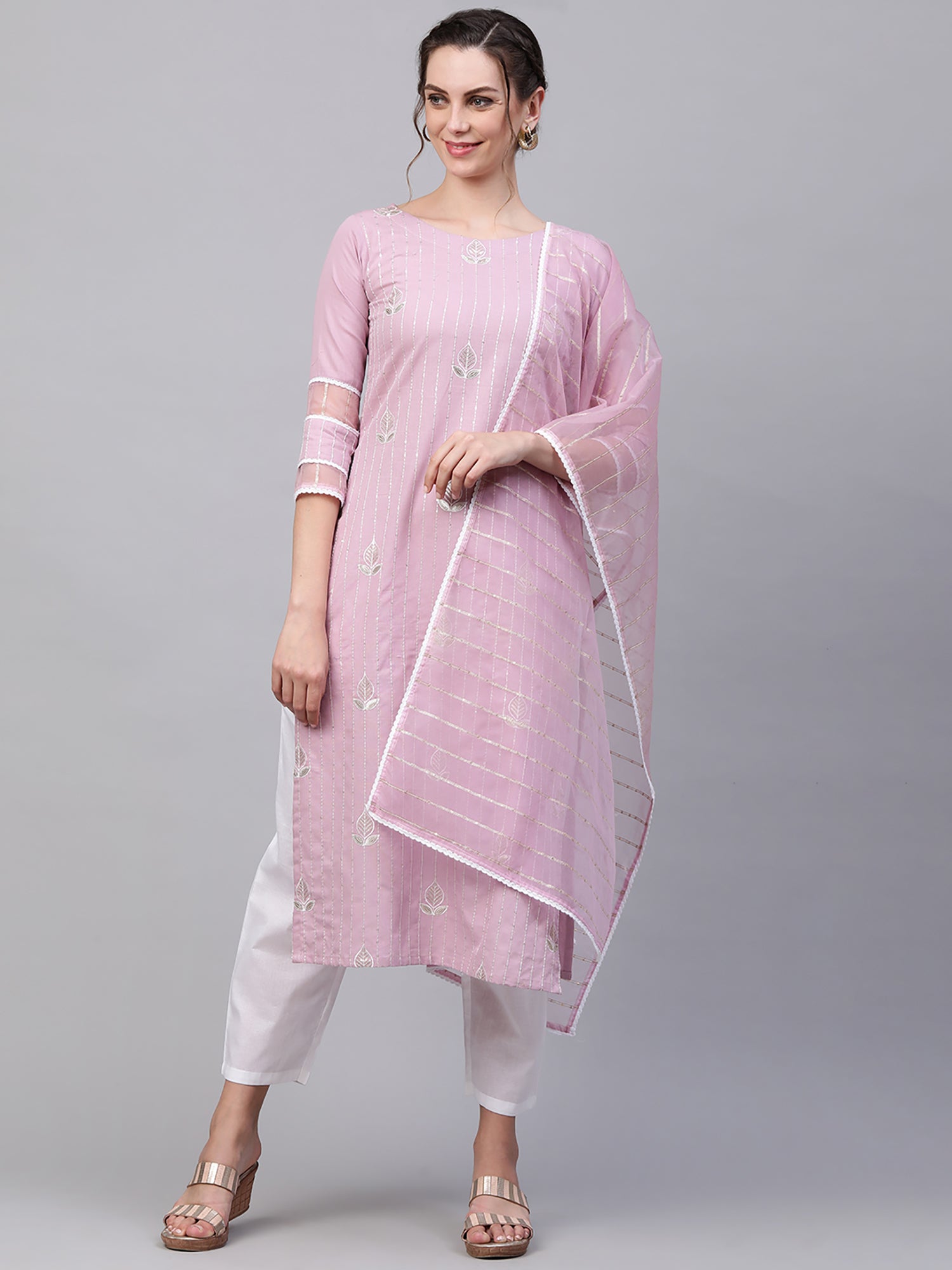 Women's Mauve Cotton Blend Kurta Set - Taantav