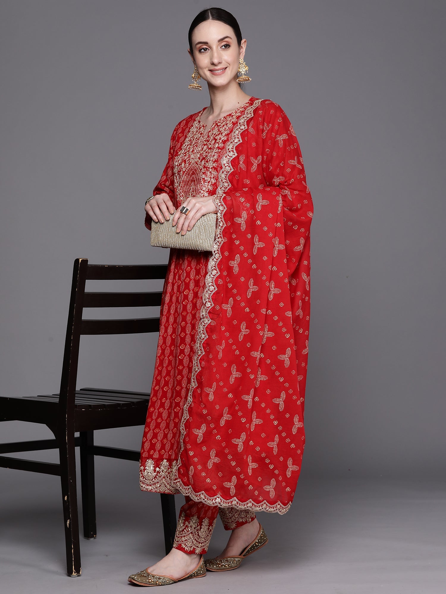 Women's Red Viscose Rayon Kurta Set - Taantav