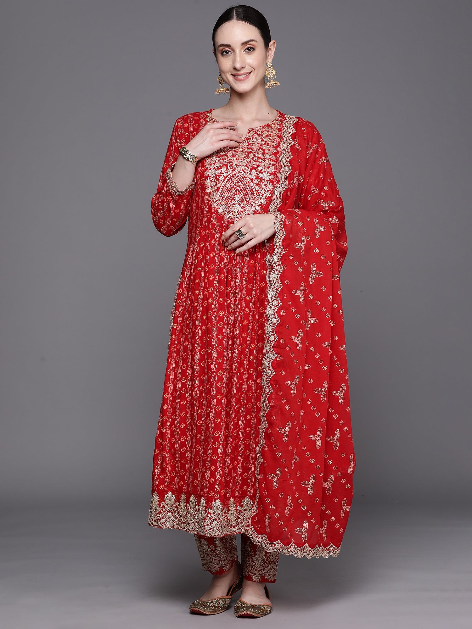 Women's Red Viscose Rayon Kurta Set - Taantav