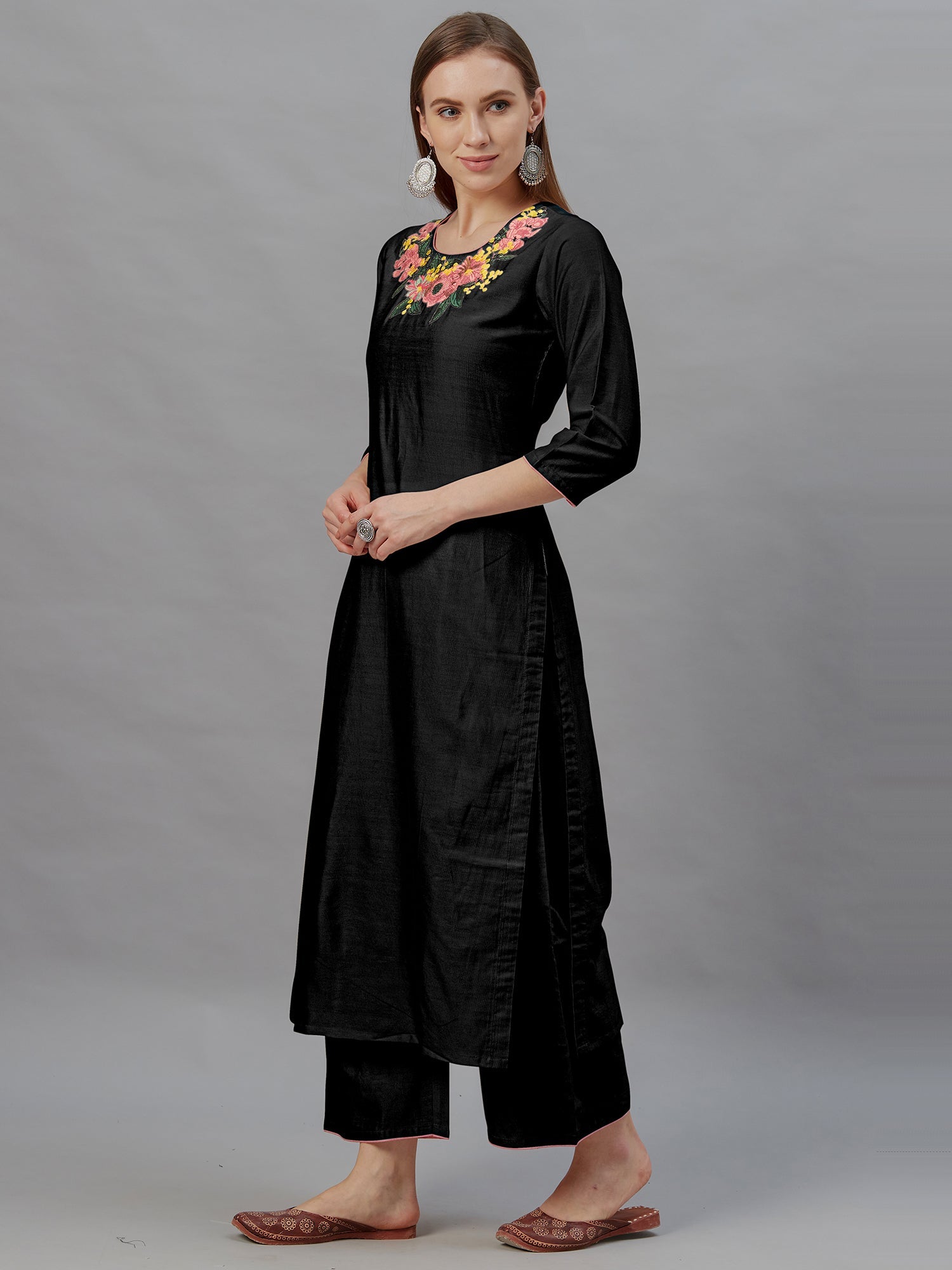 Women's Black Liva Kurta Set - Taantav