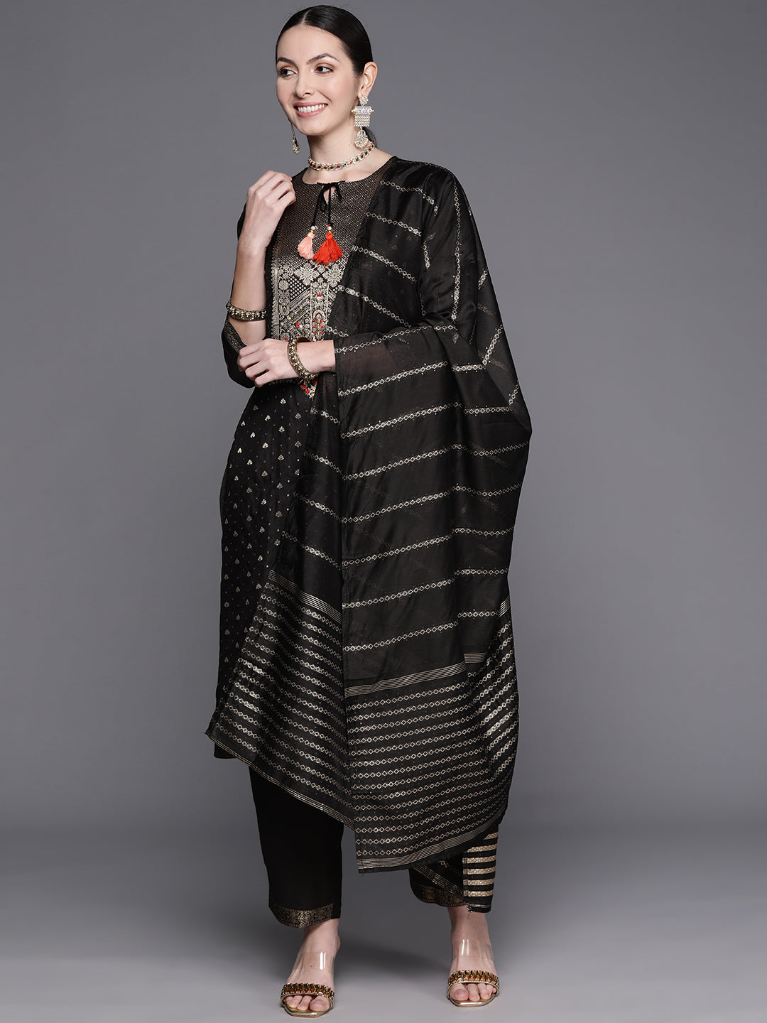 Women's Black Silk Blend Kurta Set - Taantav