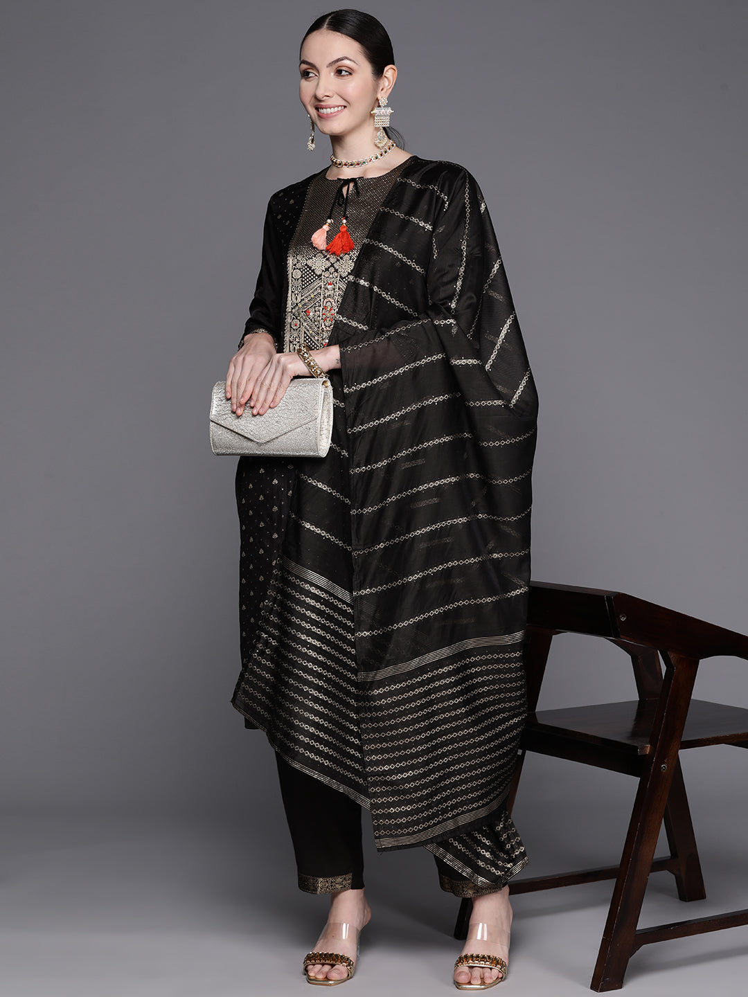 Women's Black Silk Blend Kurta Set - Taantav