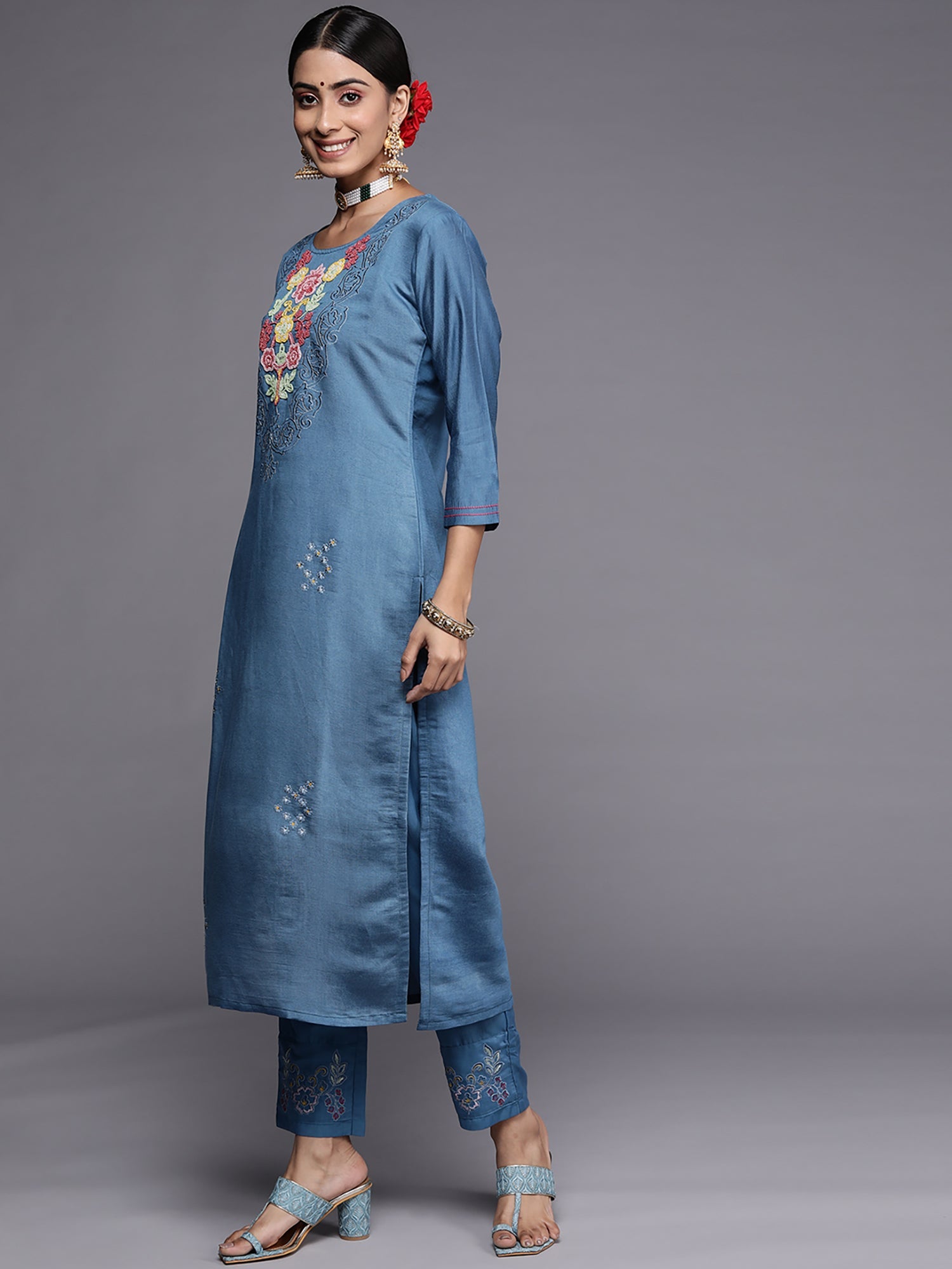 Women's Blue Viscose Rayon Kurta Set - Taantav