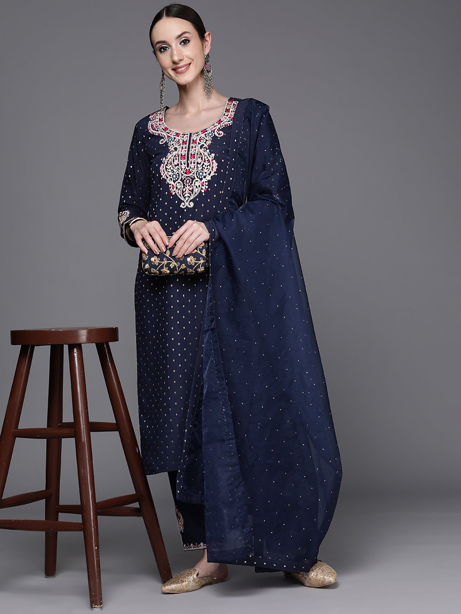 Women's Navy Blue Chanderi Silk Kurta Set - Taantav