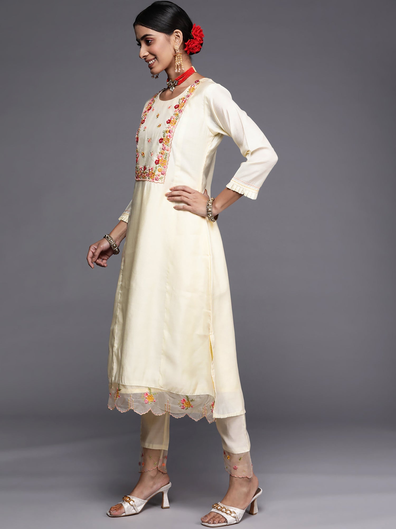 Women's Cream Chanderi Cotton Kurta Set - Taantav