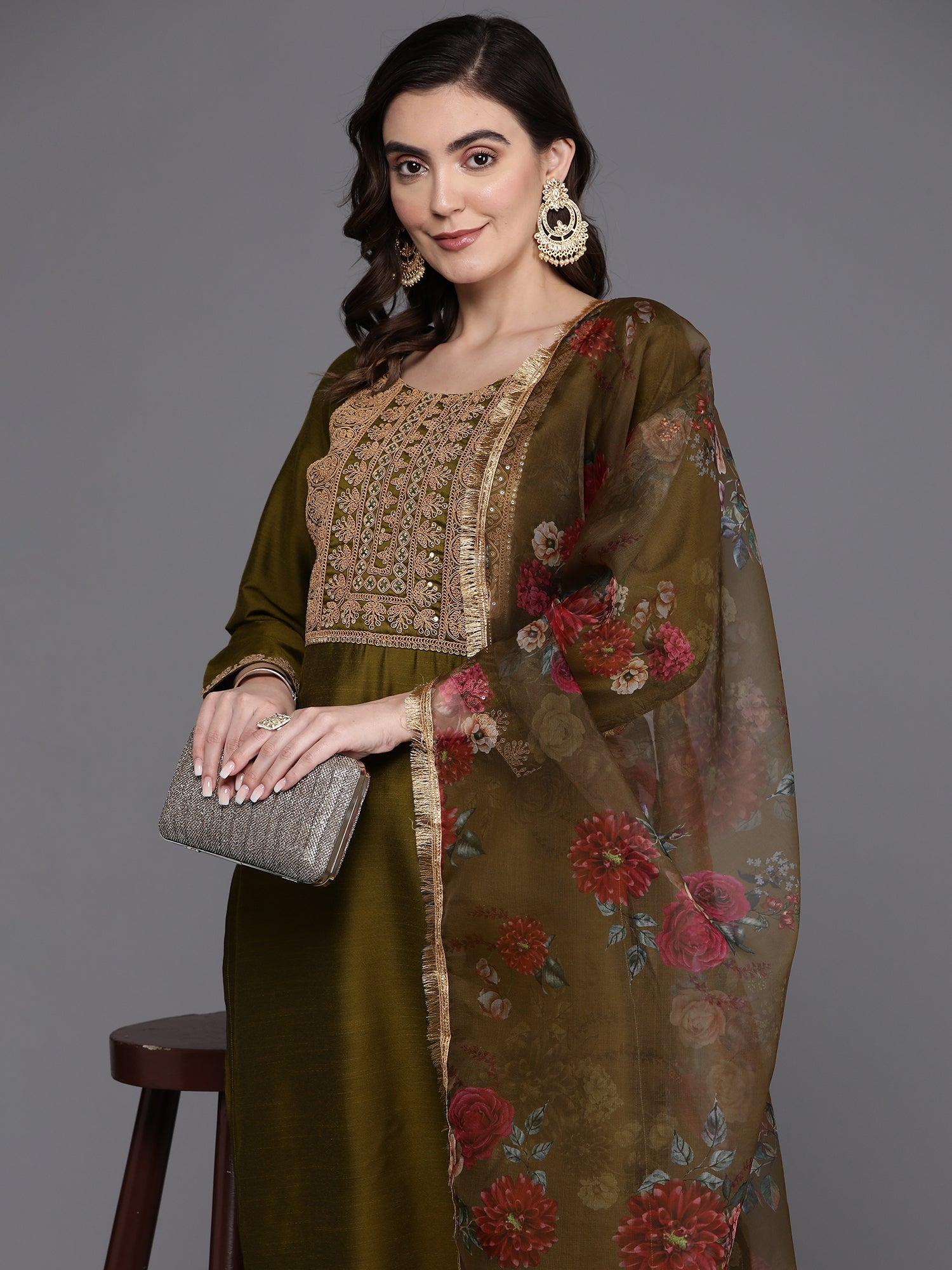 Women's Olive Chanderi Silk Kurta Set - Taantav