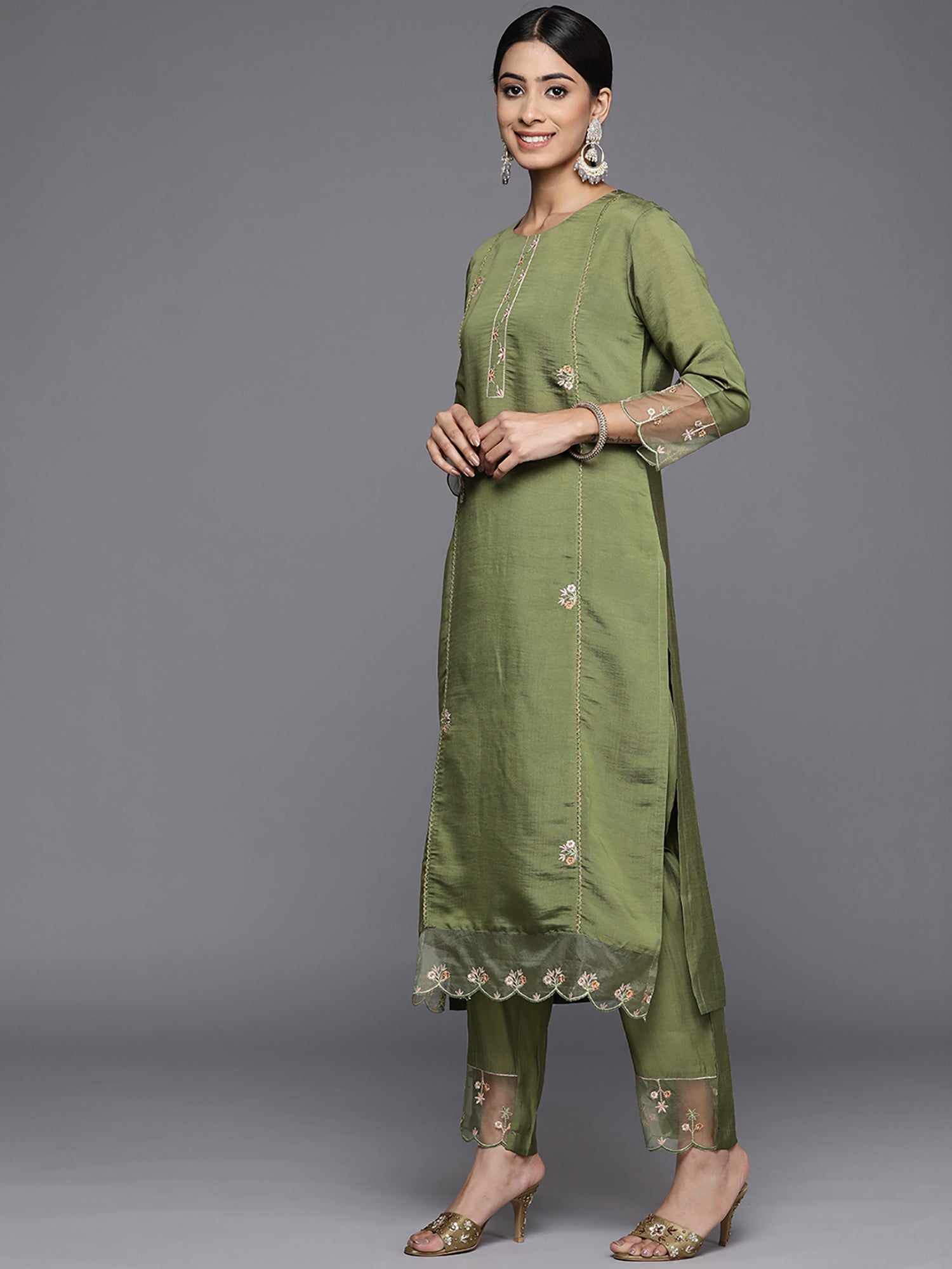 Women's Green Cotton Blend Kurta Set - Taantav