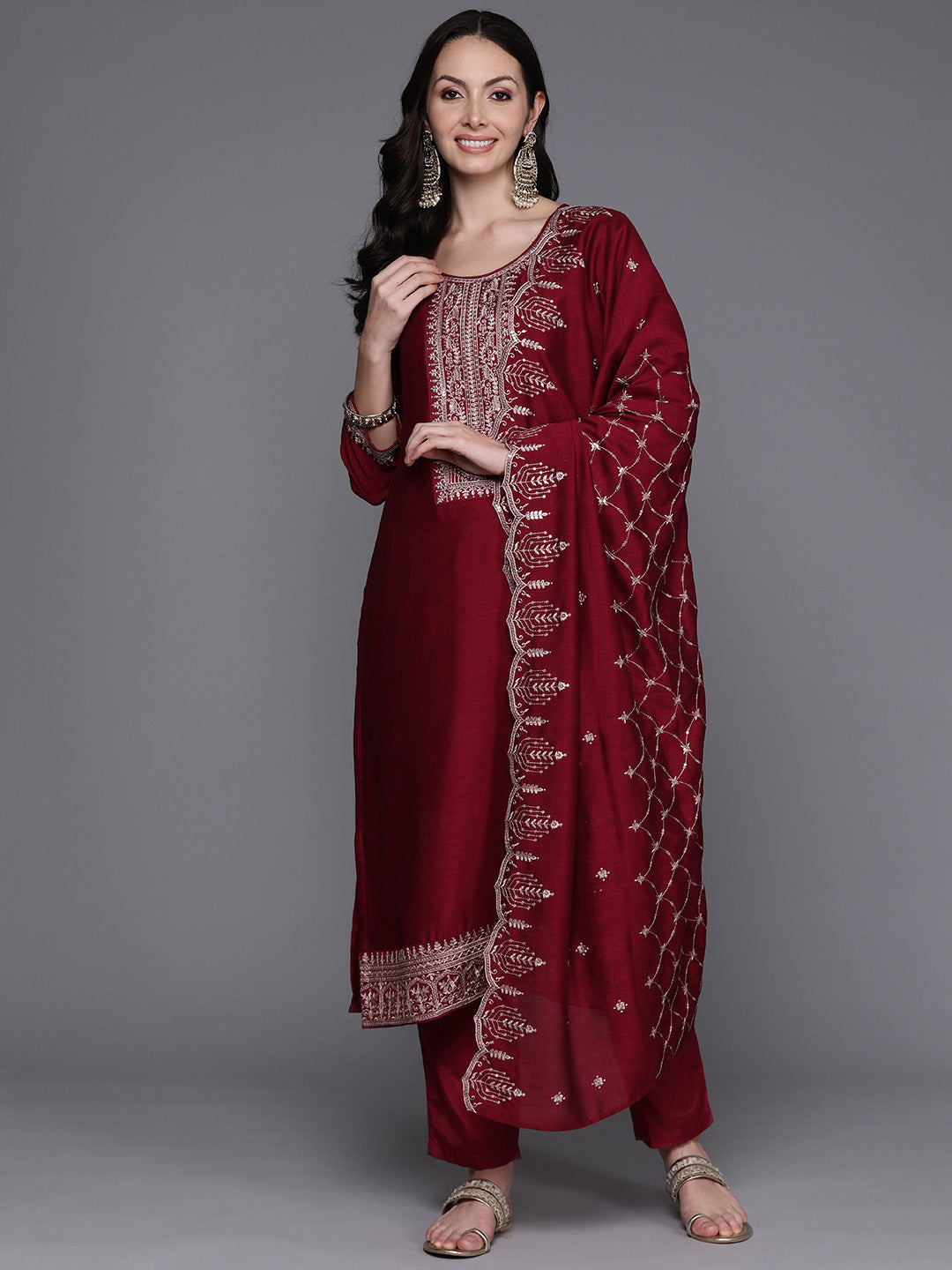 Women's Maroon Silk Blend Kurta Set - Taantav