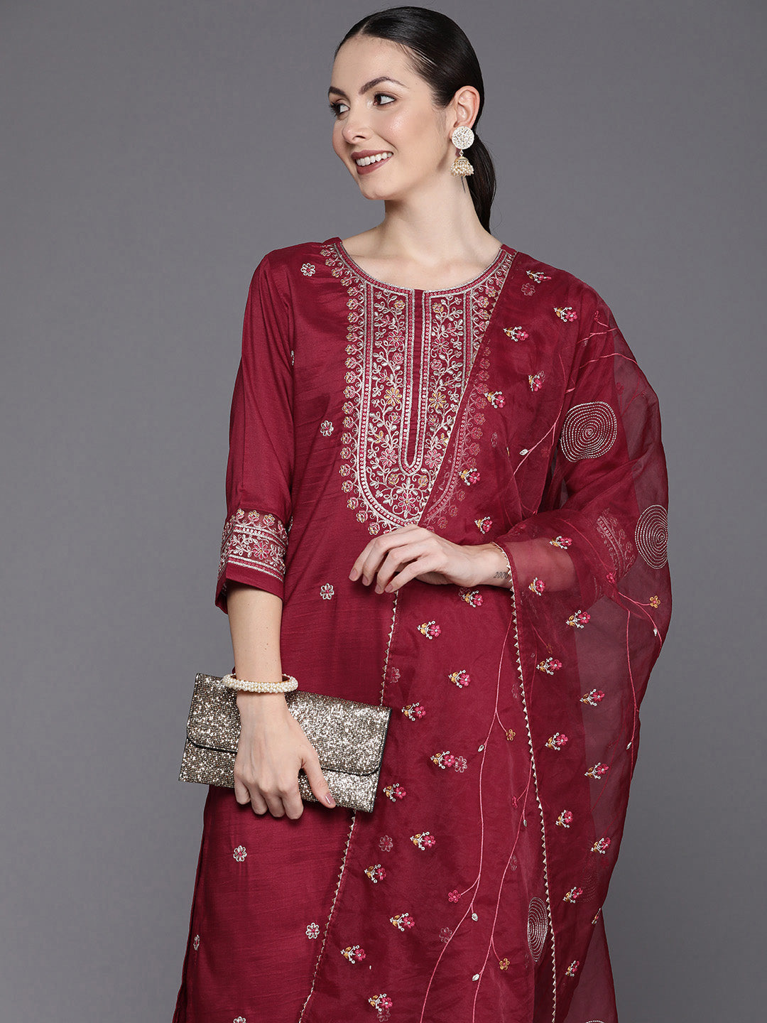 Women's Maroon Silk Blend Kurta Set - Taantav