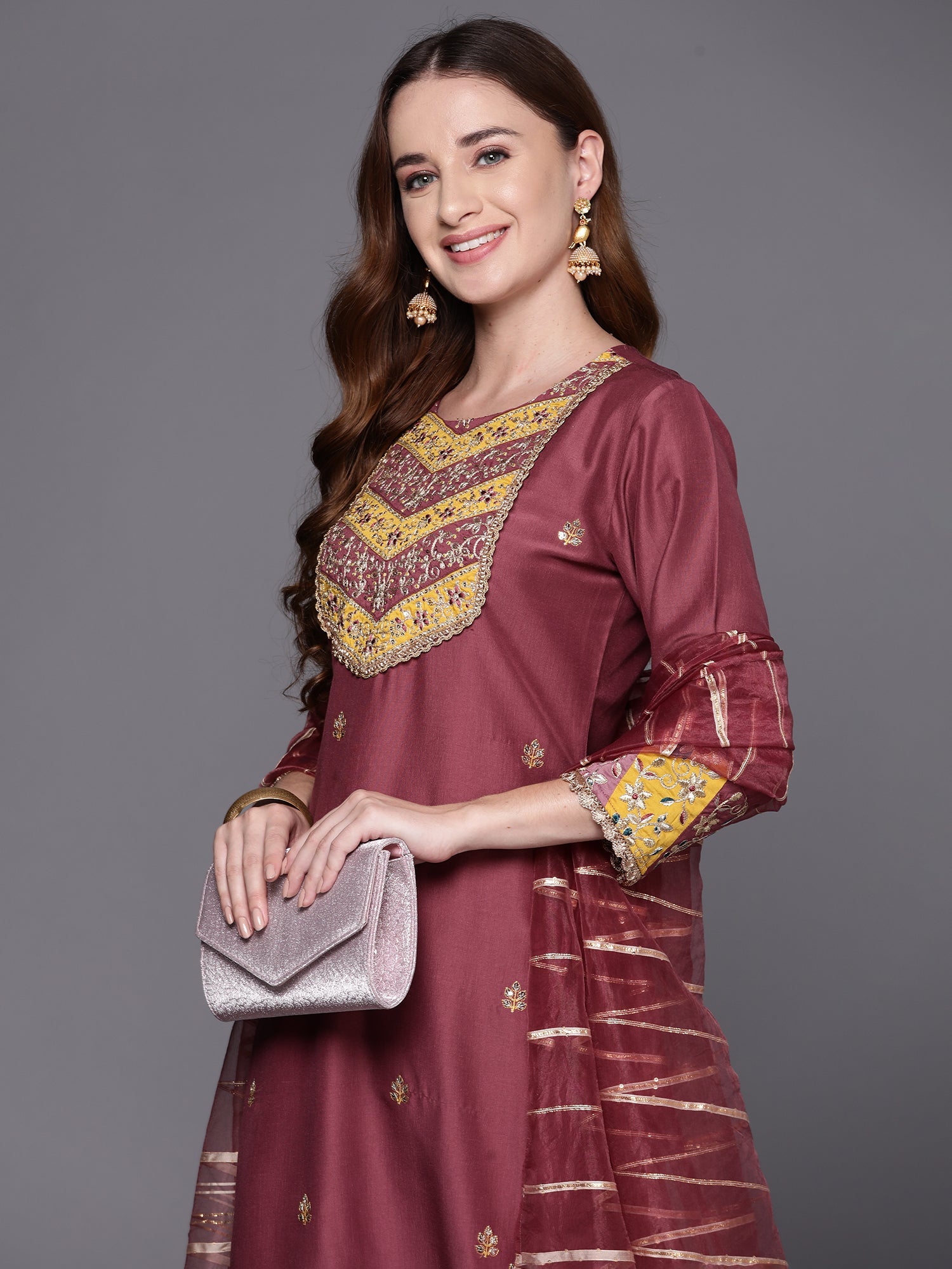 Women's Mauve Silk Blend Kurta Set - Taantav