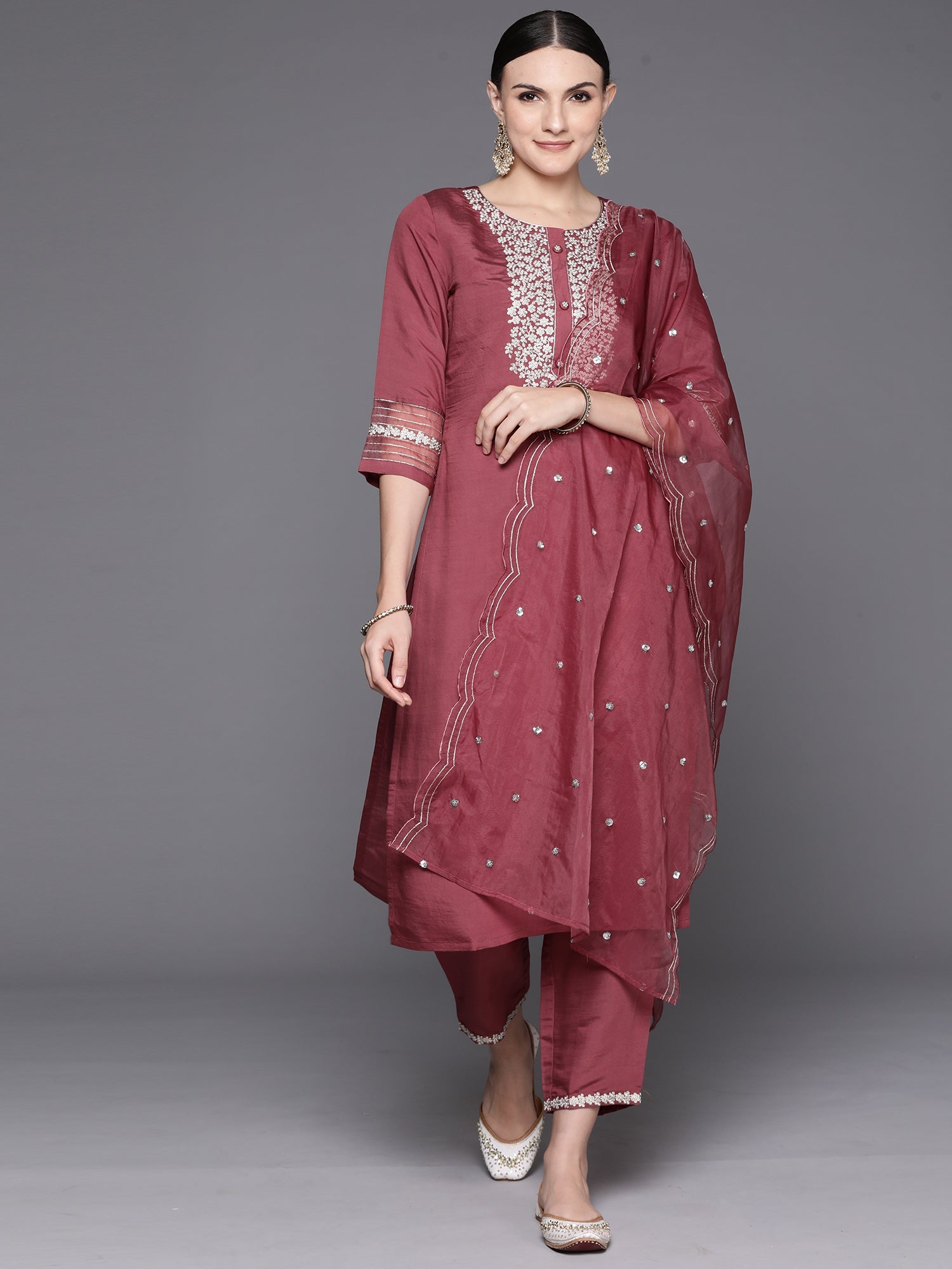 Women's Mauve Silk Blend Kurta Set - Taantav