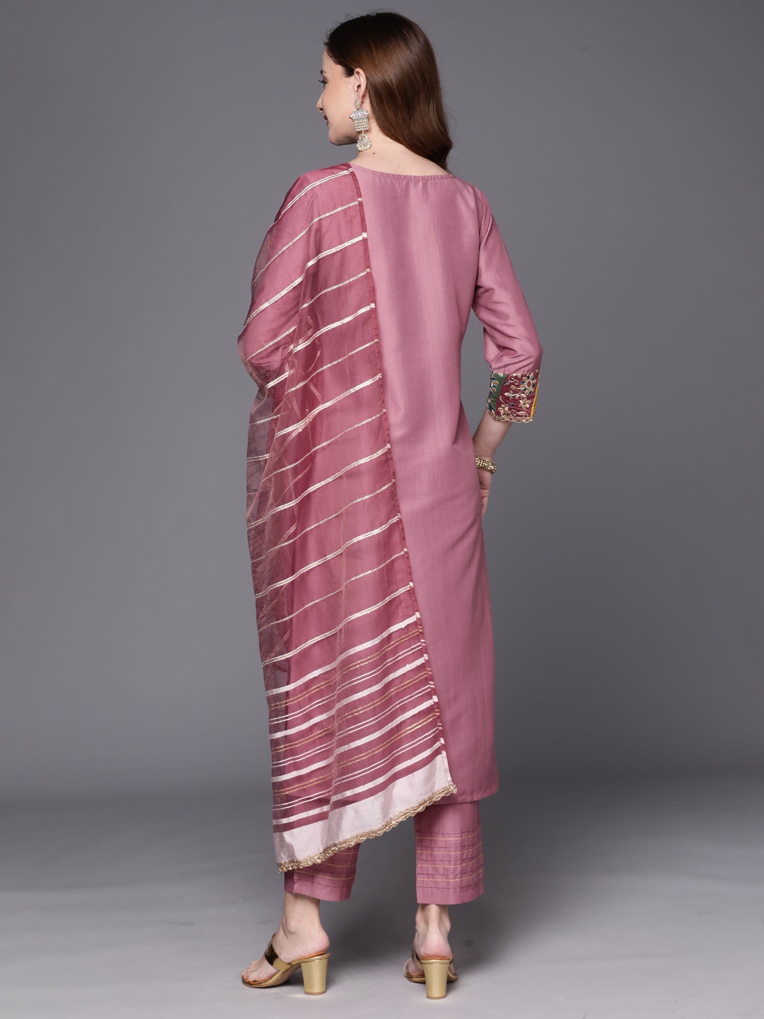 Women's Mauve Silk Blend Kurta Set - Taantav