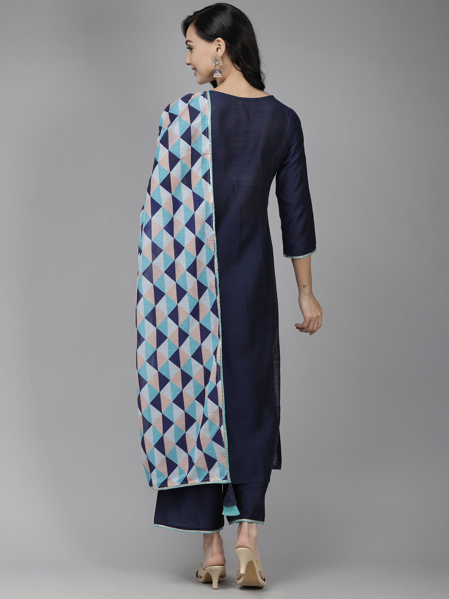 Women's Navy Blue Silk Blend Kurta Set - Taantav