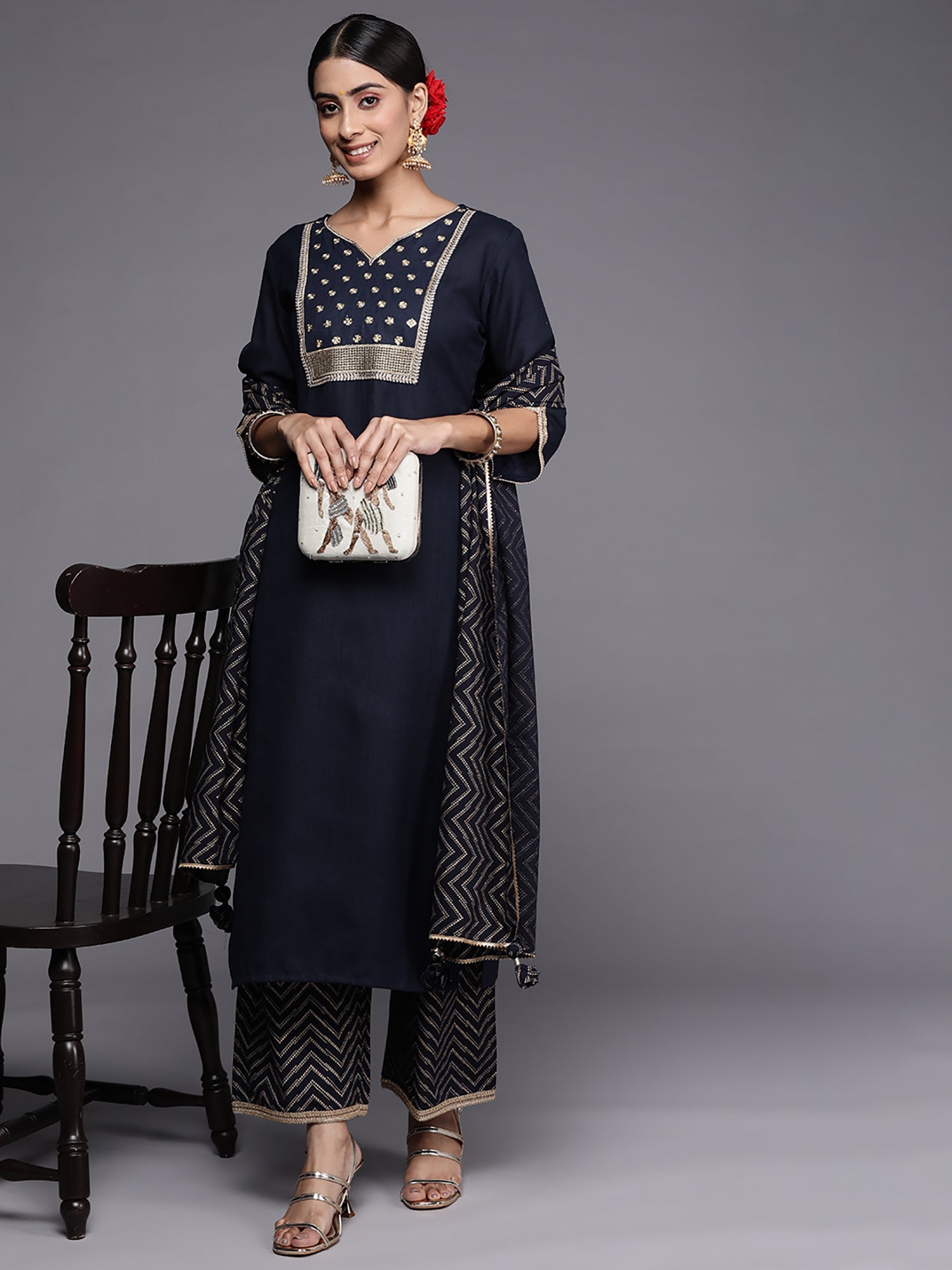 Women's Navy Blue Cotton Blend Kurta Set - Taantav