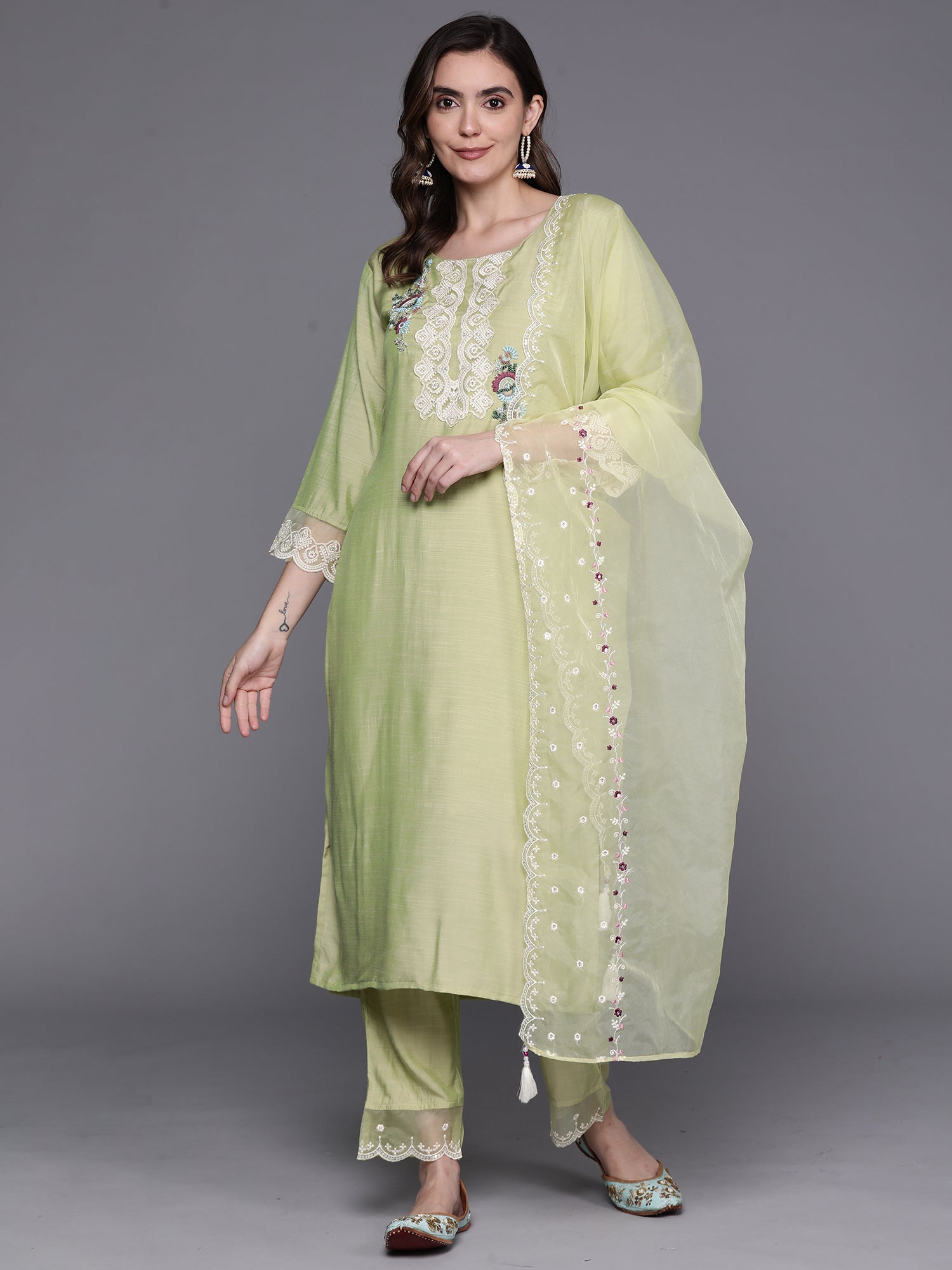 Women's Olive Cotton Blend Kurta Set - Taantav