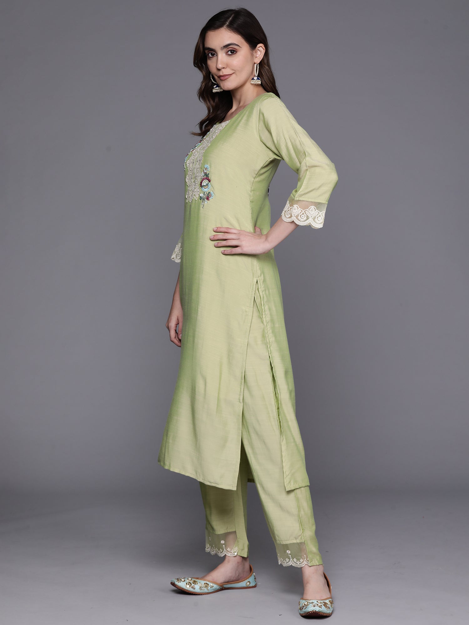 Women's Olive Cotton Blend Kurta Set - Taantav