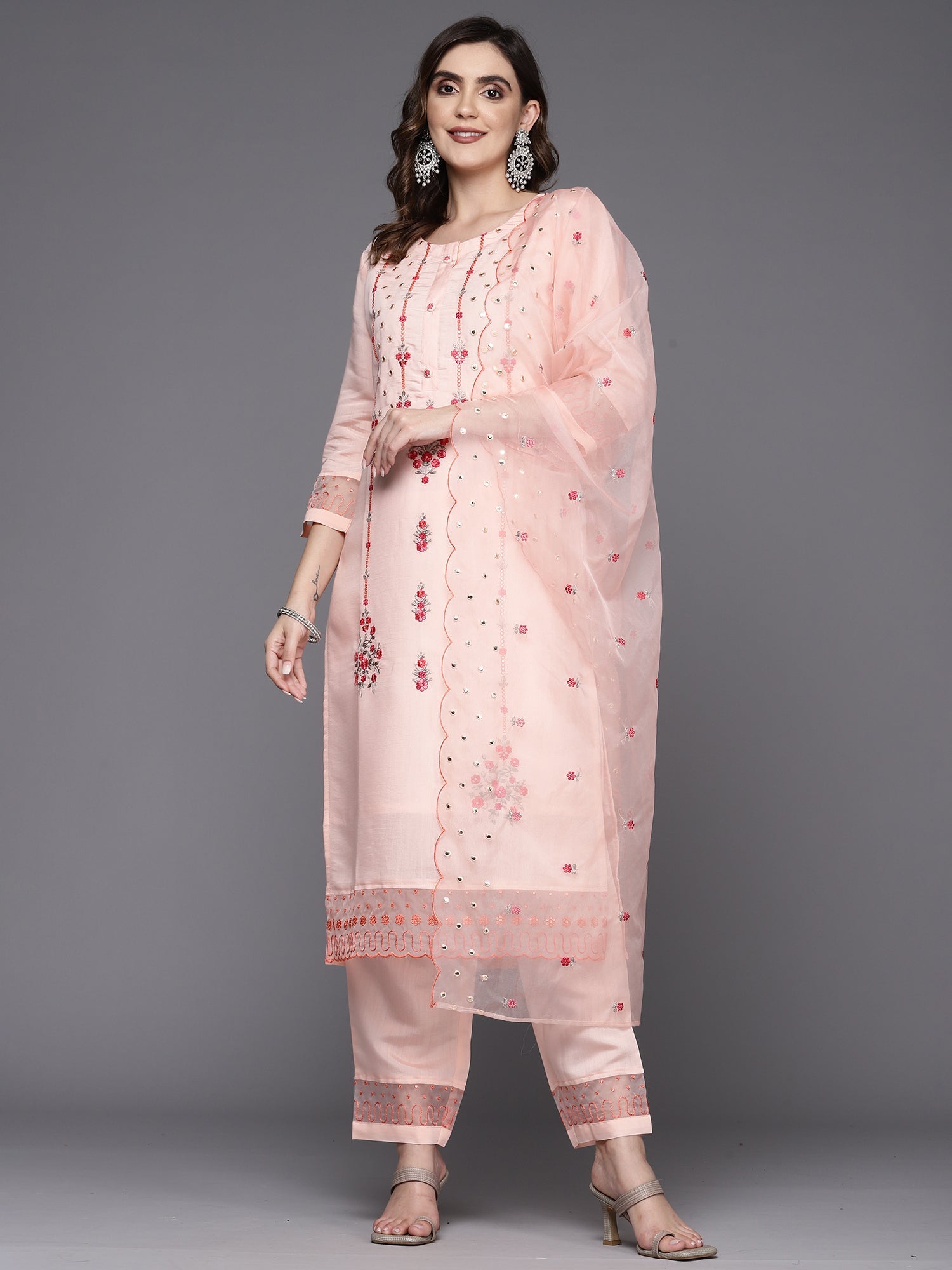 Women's Peach Poly Silk Kurta Set - Taantav