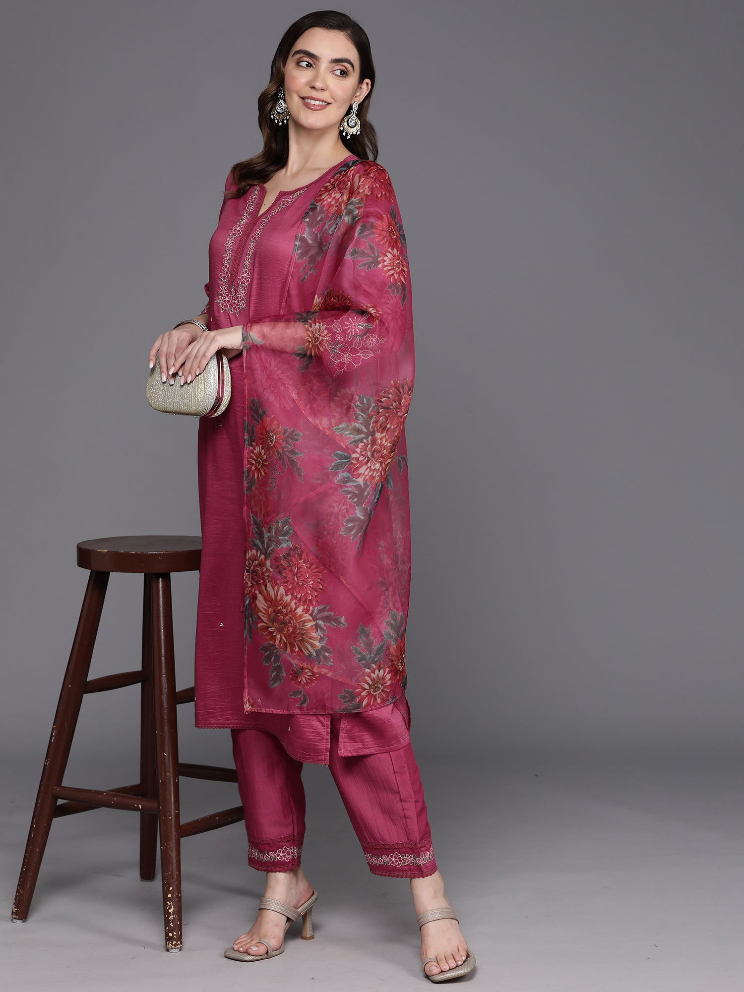 Women's Pink Viscose Rayon Kurta Set - Taantav