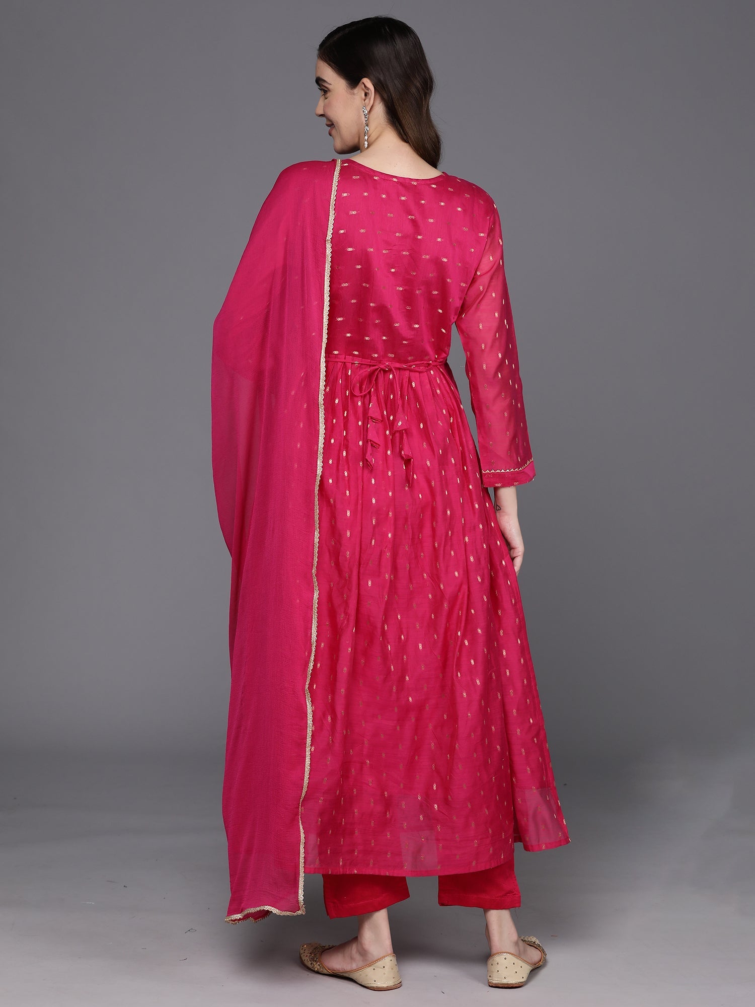 Women's Pink Chanderi Silk Kurta Set - Taantav