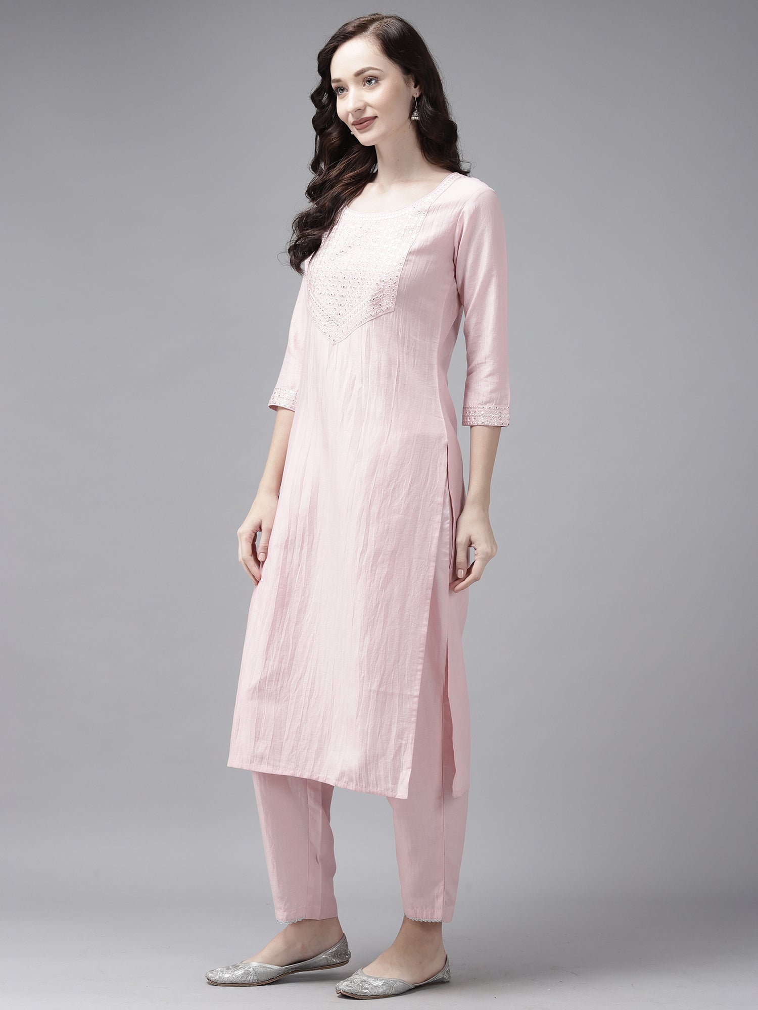 Women's Pink Silk Blend Kurta Set - Taantav