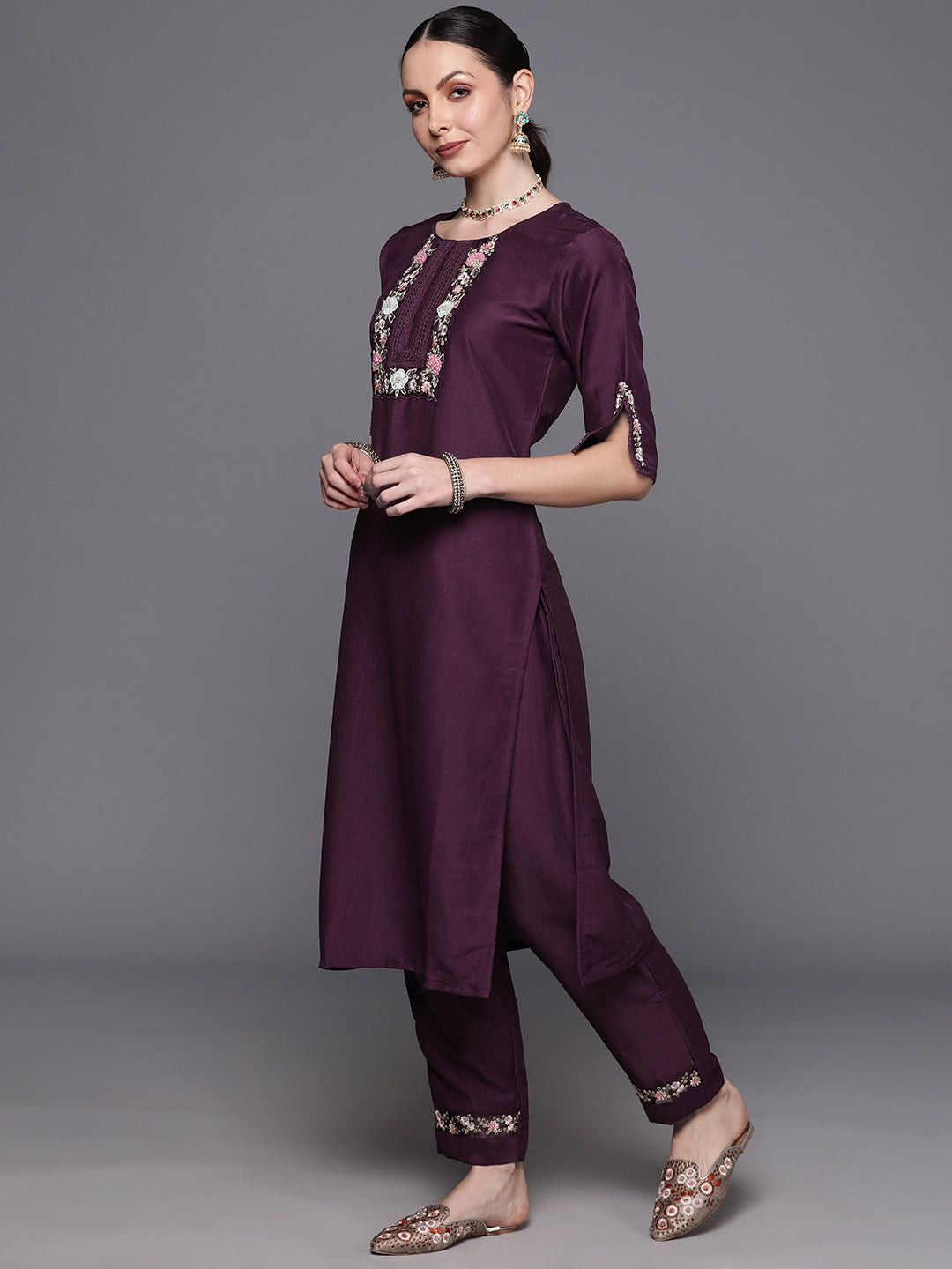 Women's Purple Cotton Blend Kurta Set - Taantav