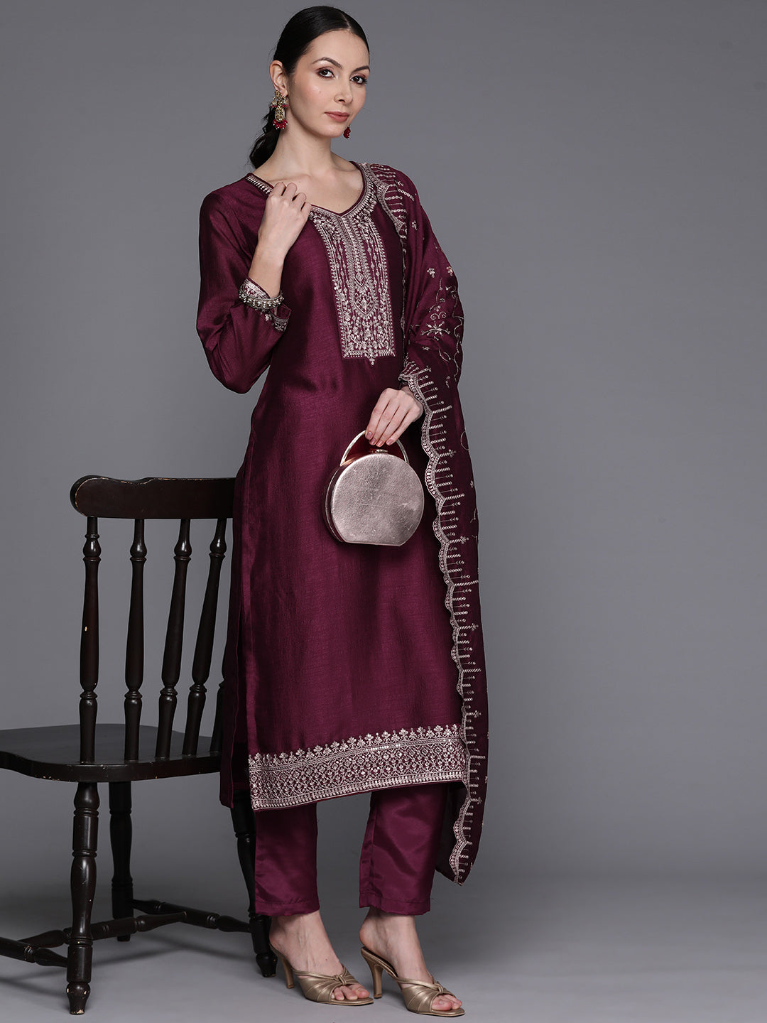 Women's Burgundy Silk Blend Kurta Set - Taantav