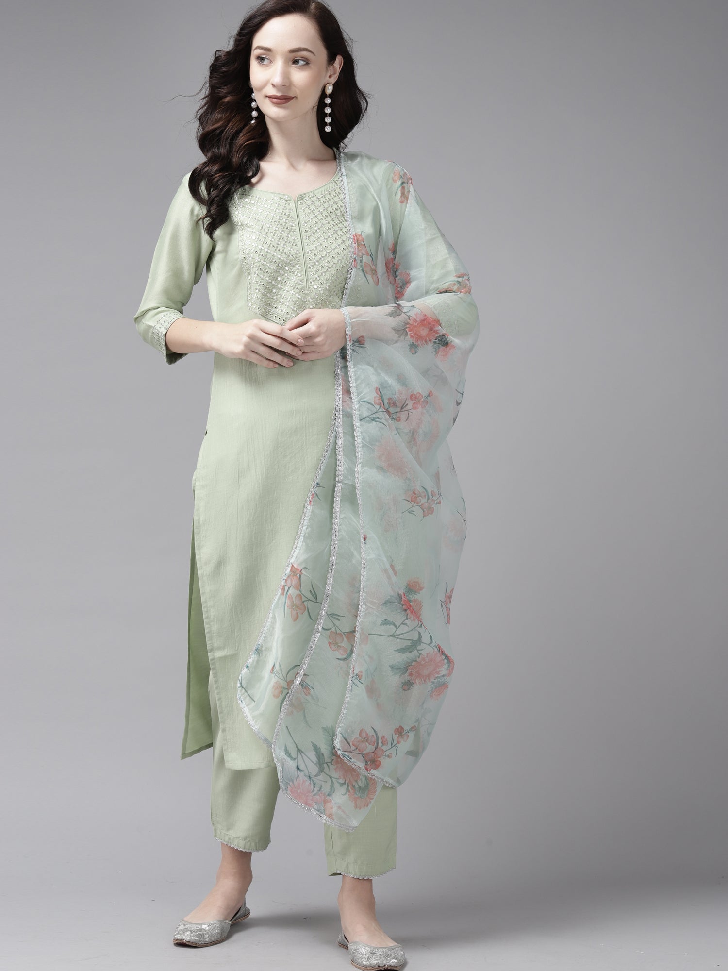 Women's Sea Green Silk Blend Kurta Set - Taantav