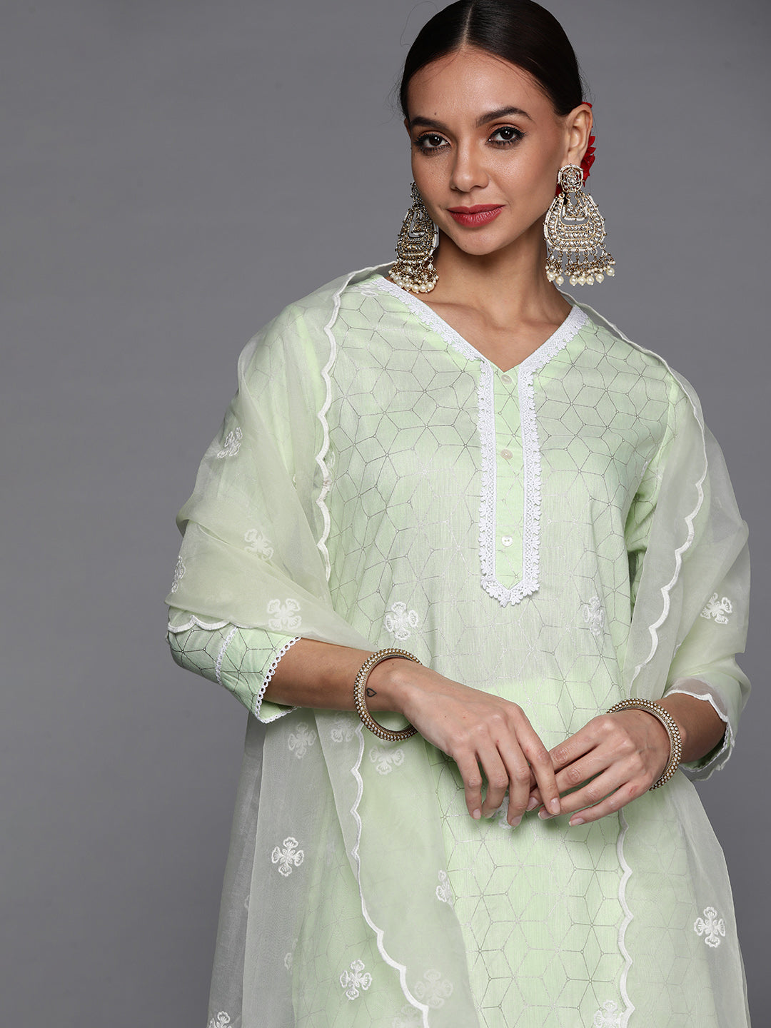 Women's Green Silk Blend Kurta Set - Taantav