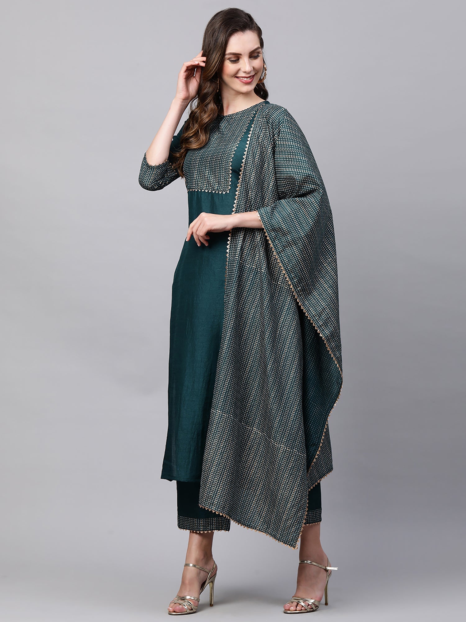 Women's Teal Cotton Blend Kurta Set - Taantav