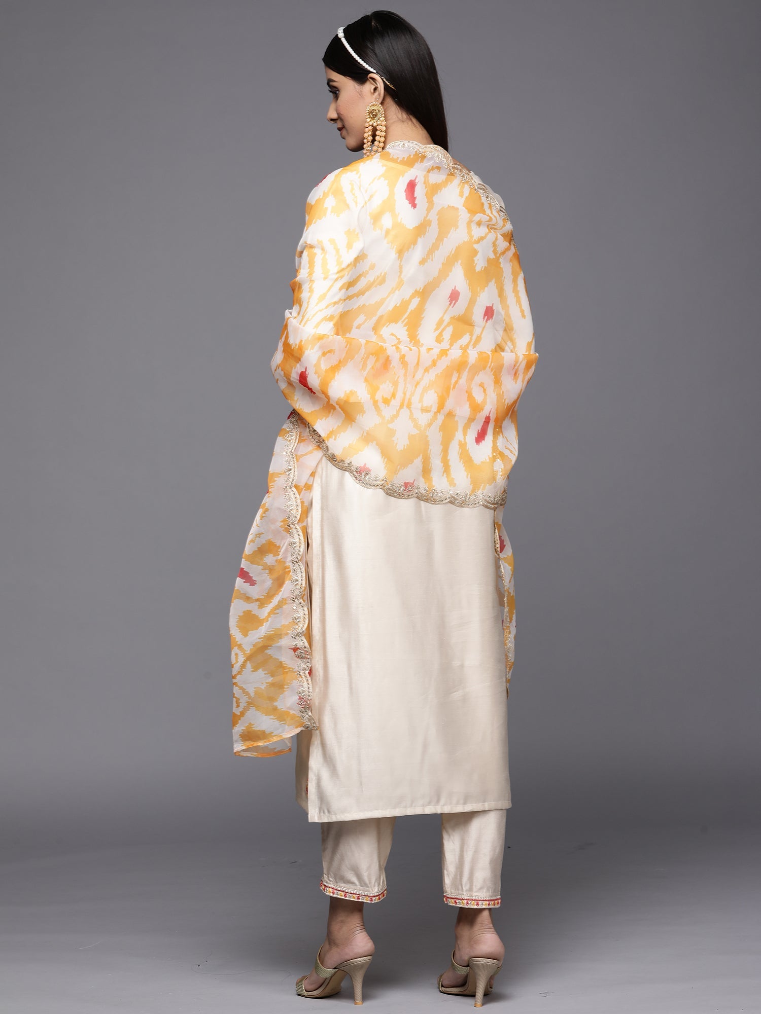 Women's Off White Liva Kurta Set - Taantav