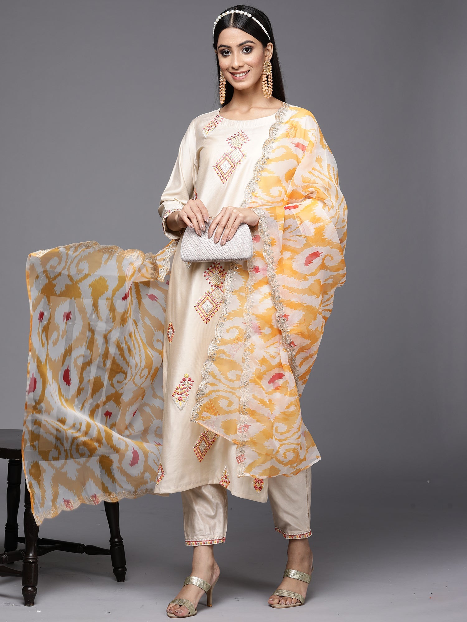 Women's Off White Liva Kurta Set - Taantav