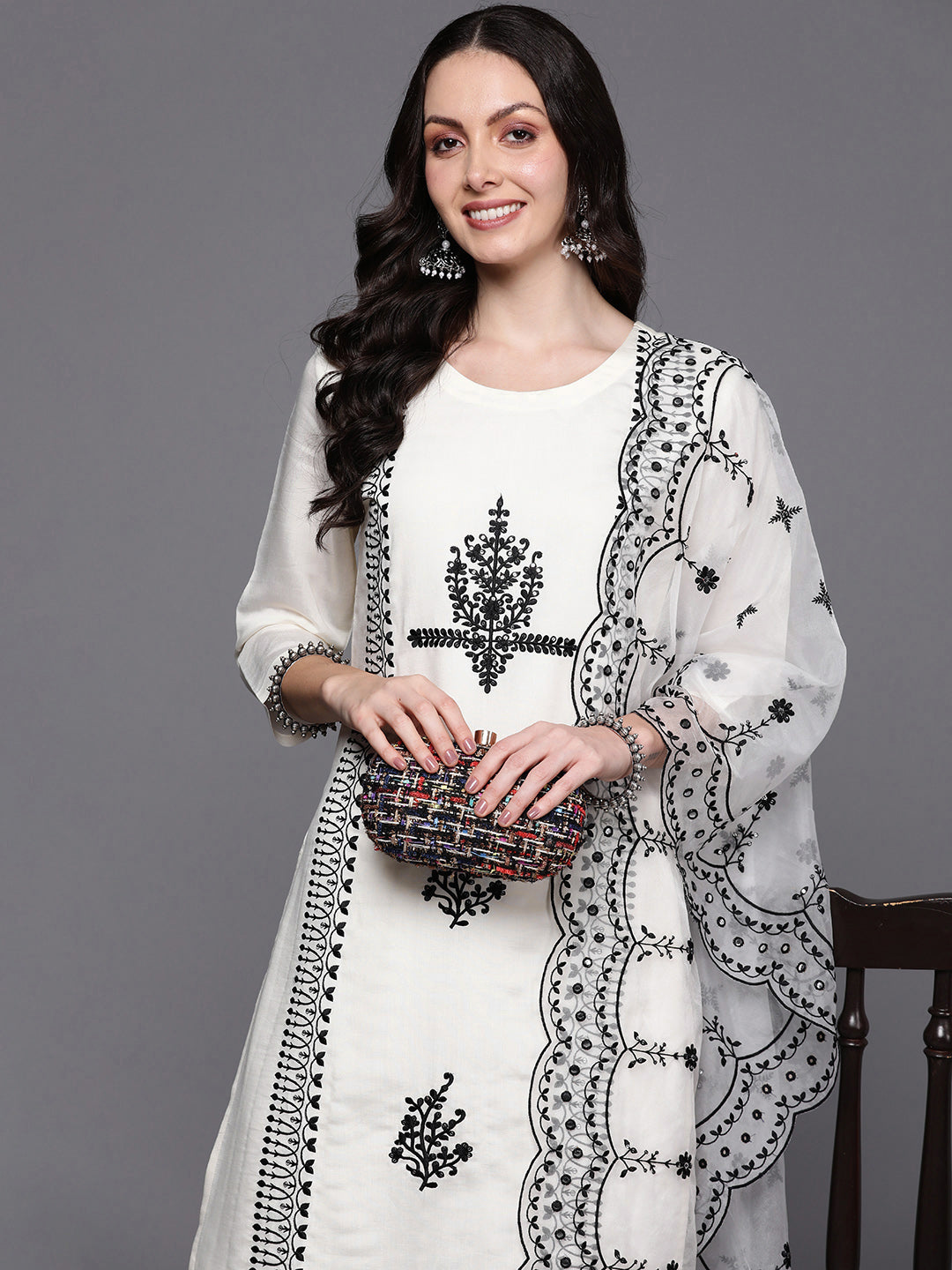 Women's White Poly Silk Kurta Set - Taantav