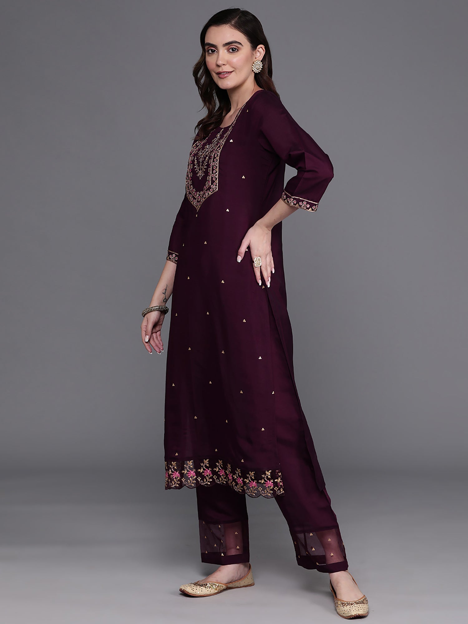 Women's Burgundy Poly Silk Kurta Set - Taantav