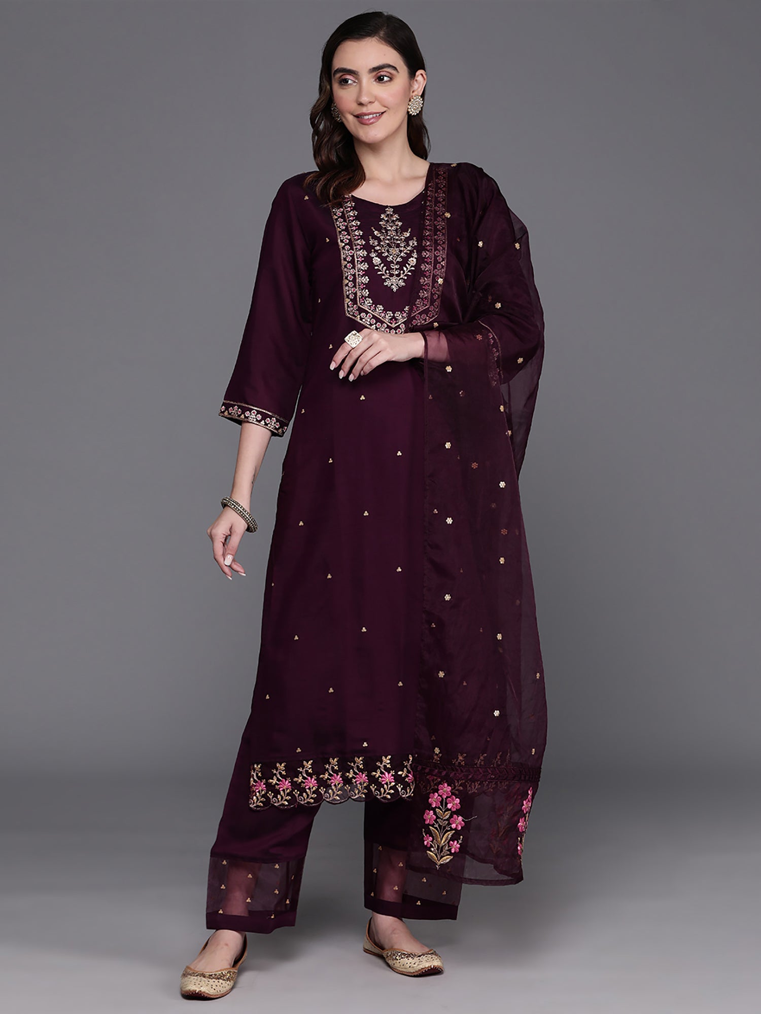 Women's Burgundy Poly Silk Kurta Set - Taantav