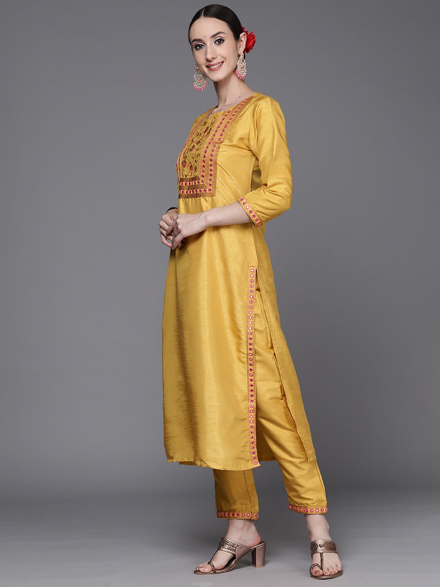 Women's Yellow Polyester Kurta Set - Taantav