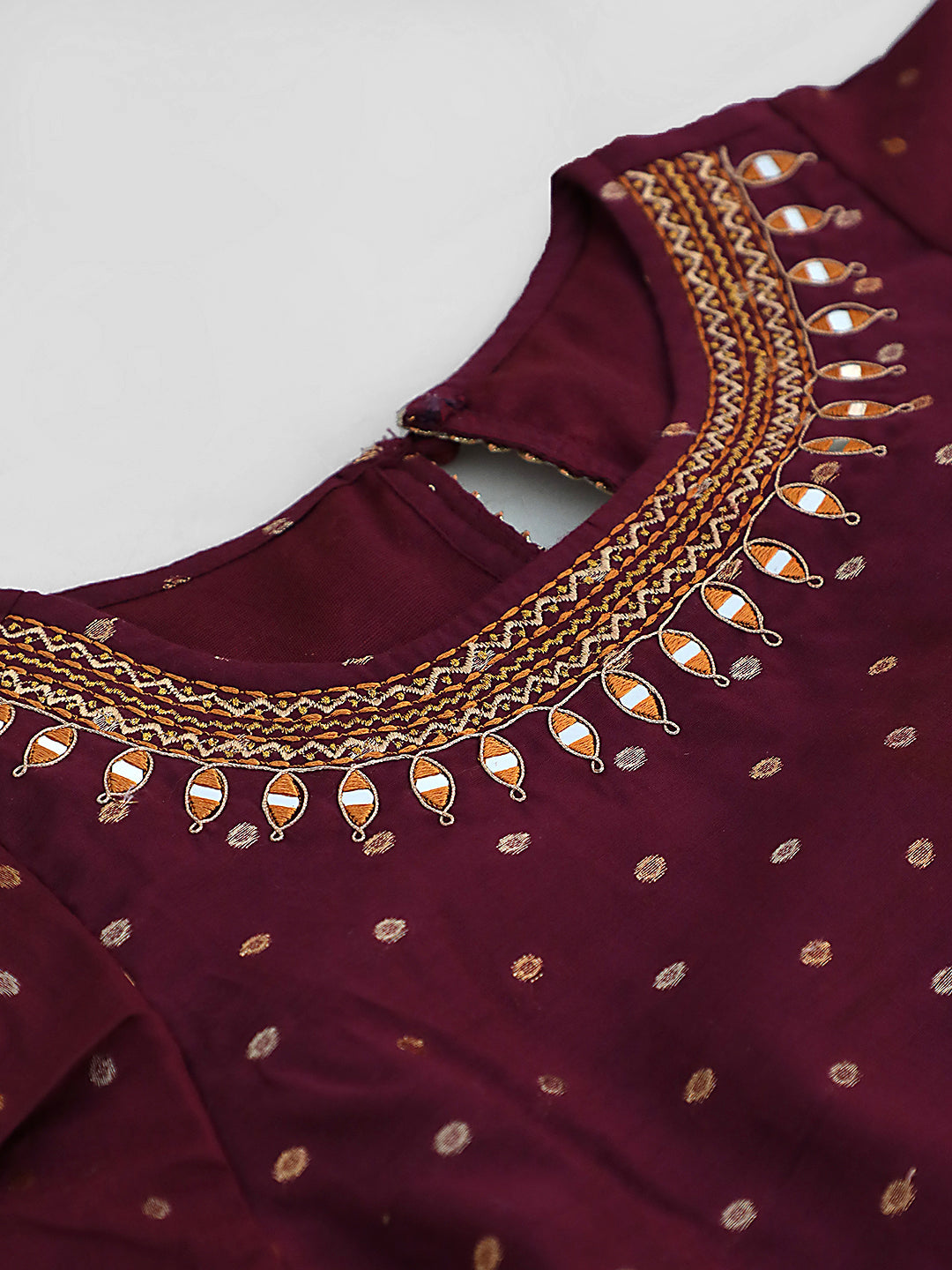 Color_Burgundy