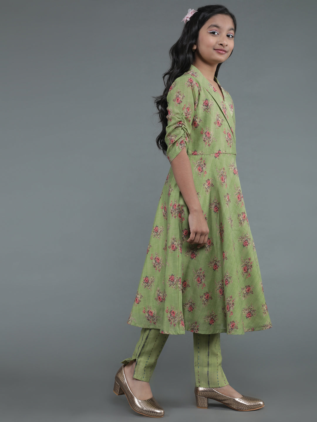 Girl's Green Floral Print Kurta With Pant